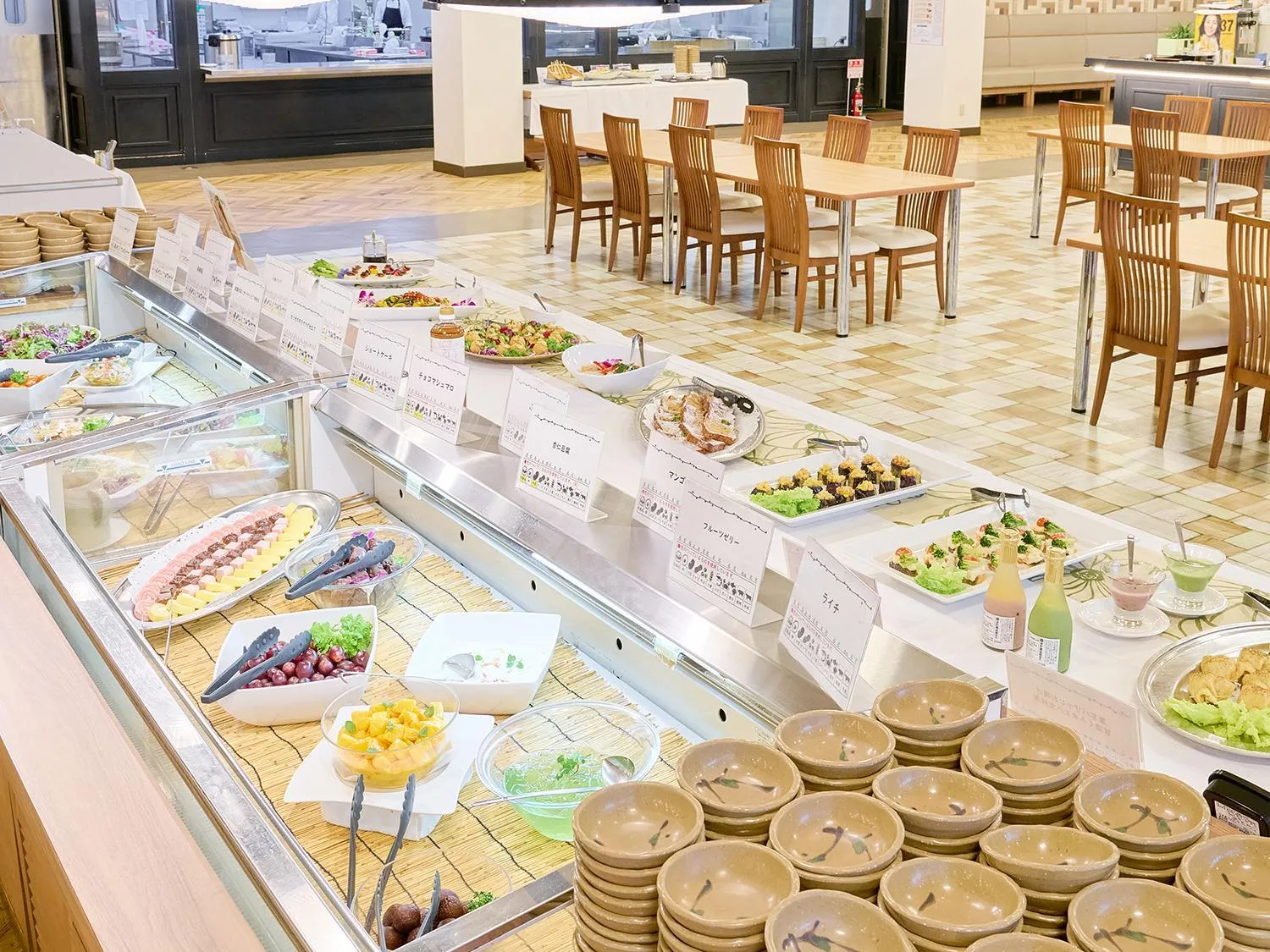 Restaurant/places to eat in Aso Farm Land