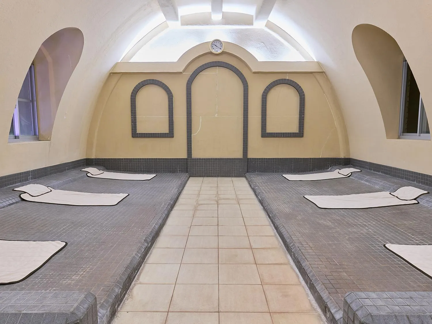 Spa and wellness centre/facilities, Bed in Aso Farm Land