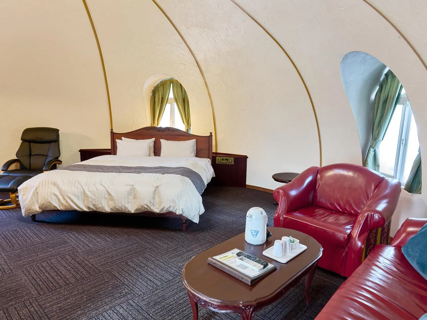 Bed in Aso Farm Land