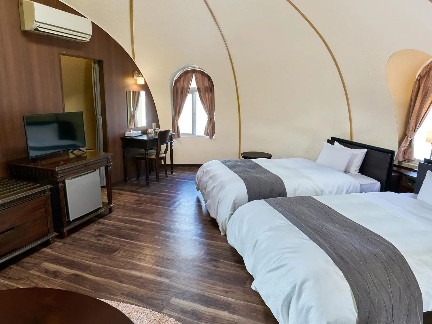 Bed in Aso Farm Land