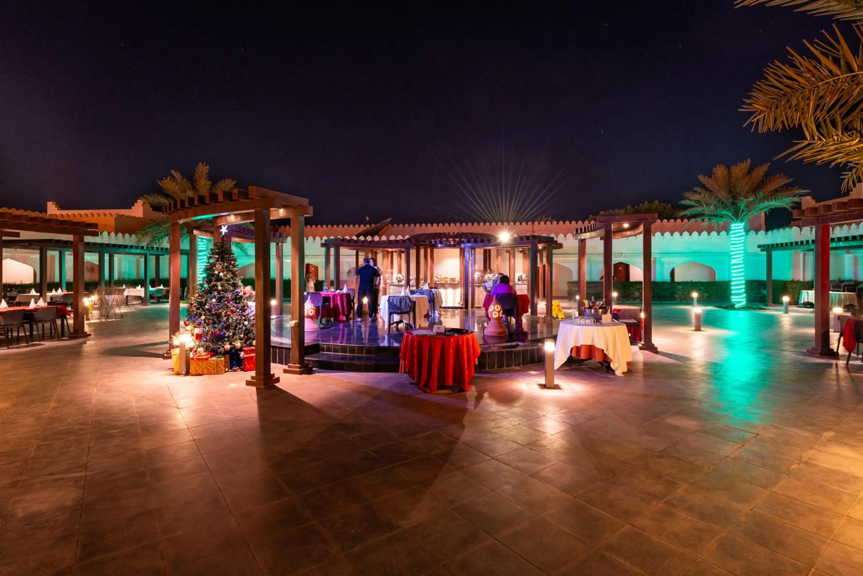 Night in Falaj Daris Hotel