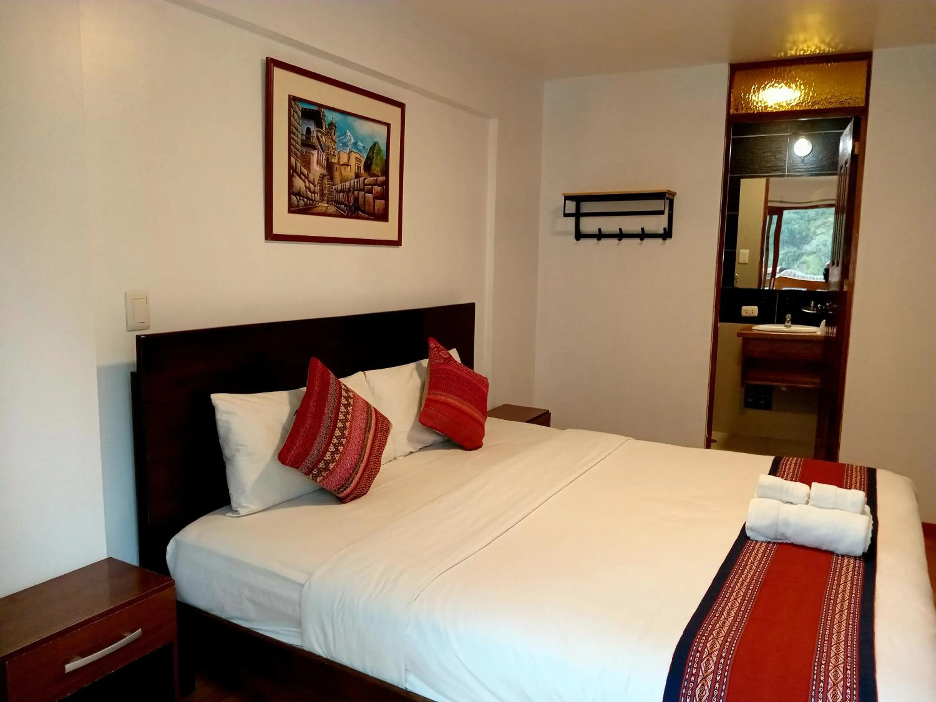 Bed in El Quetzal MachuPicchu