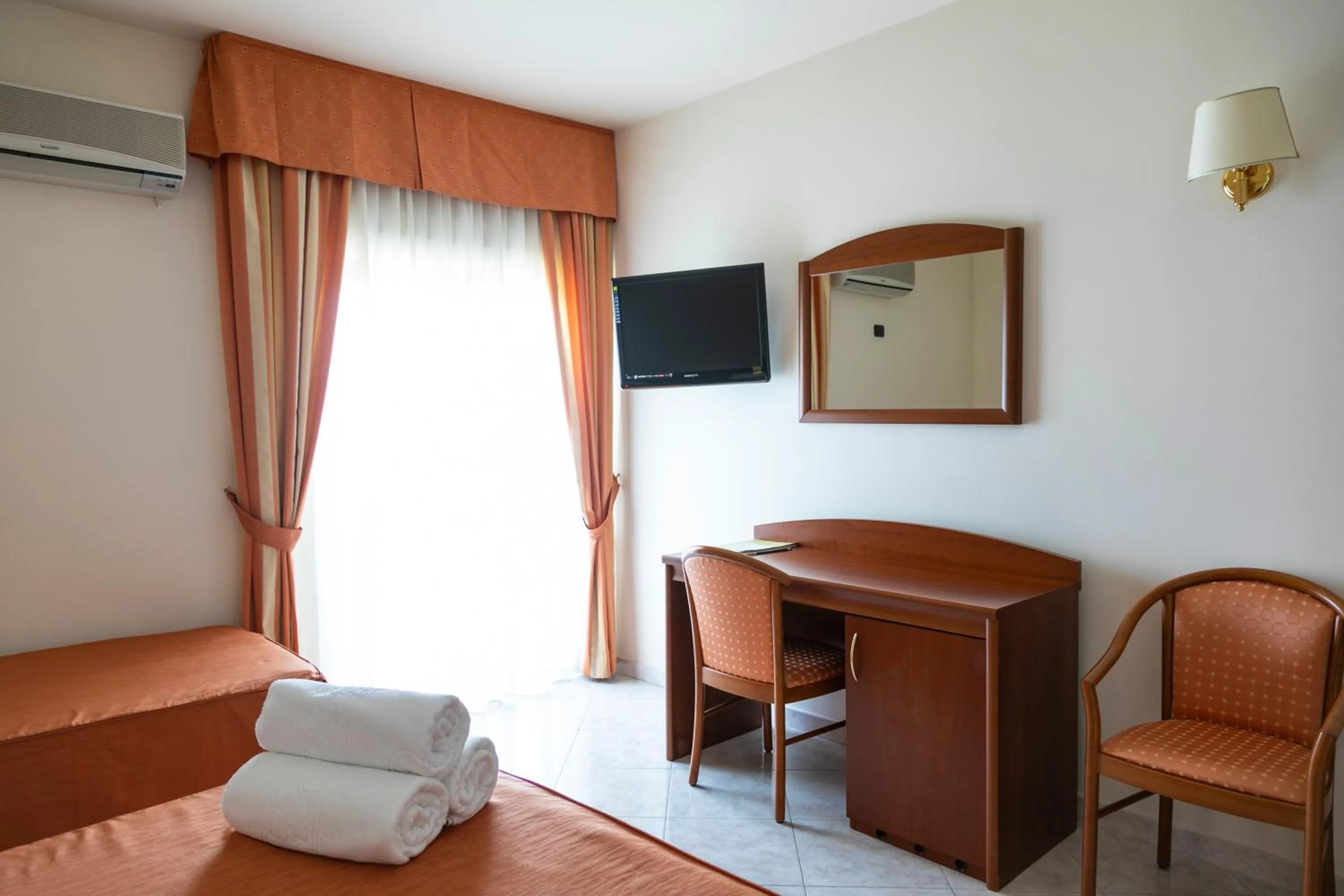 Photo of the whole room, Bed in Hotel Za Maria