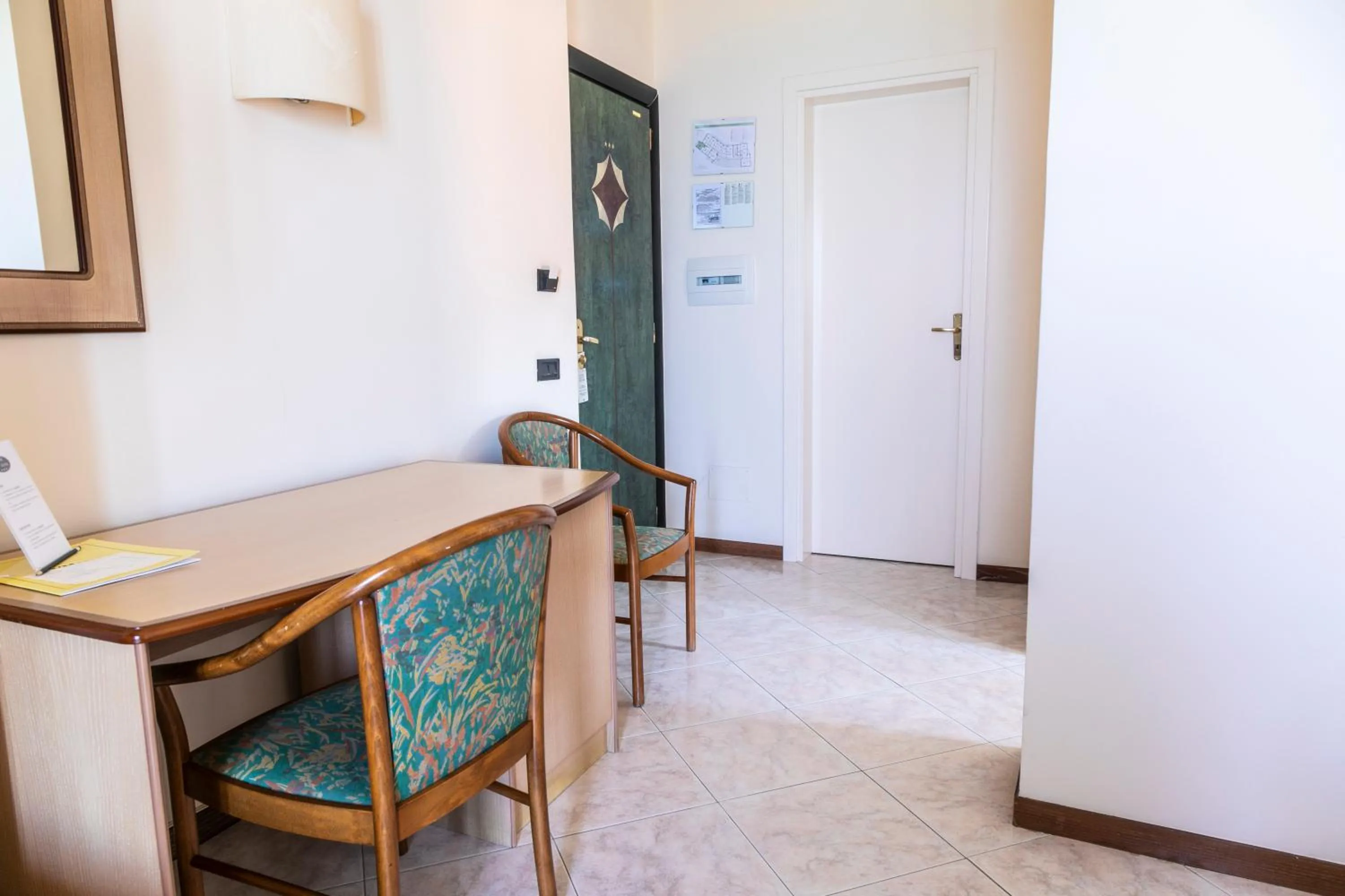 Photo of the whole room in Hotel Za Maria