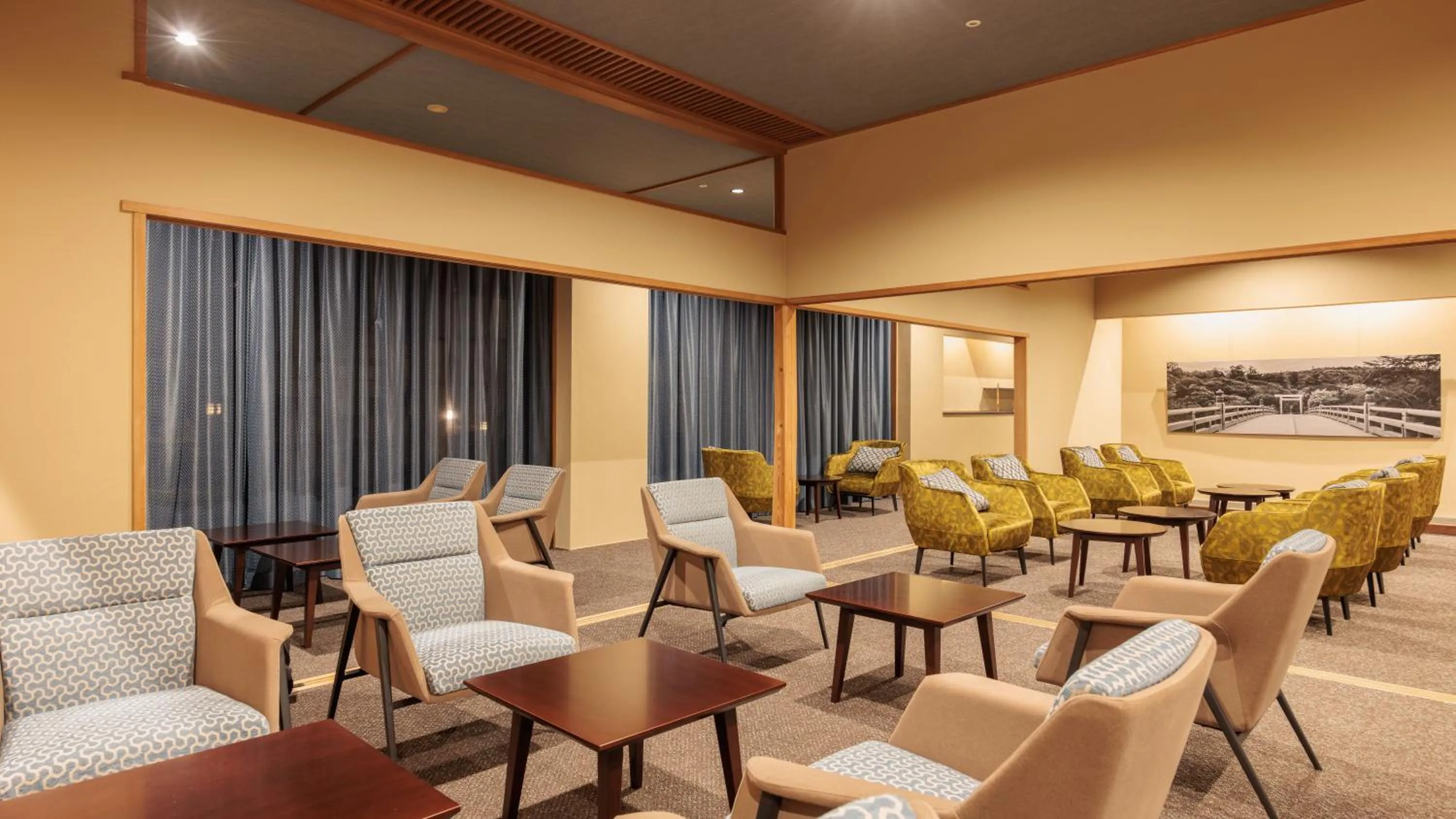 Communal lounge/ TV room in Sennomori