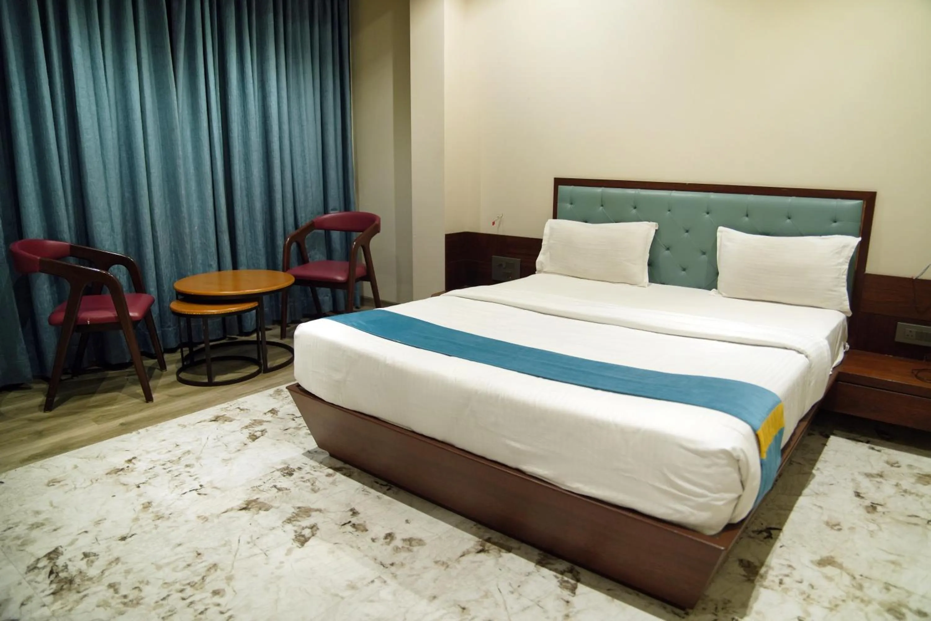 Photo of the whole room, Bed in Hotel Yashoda