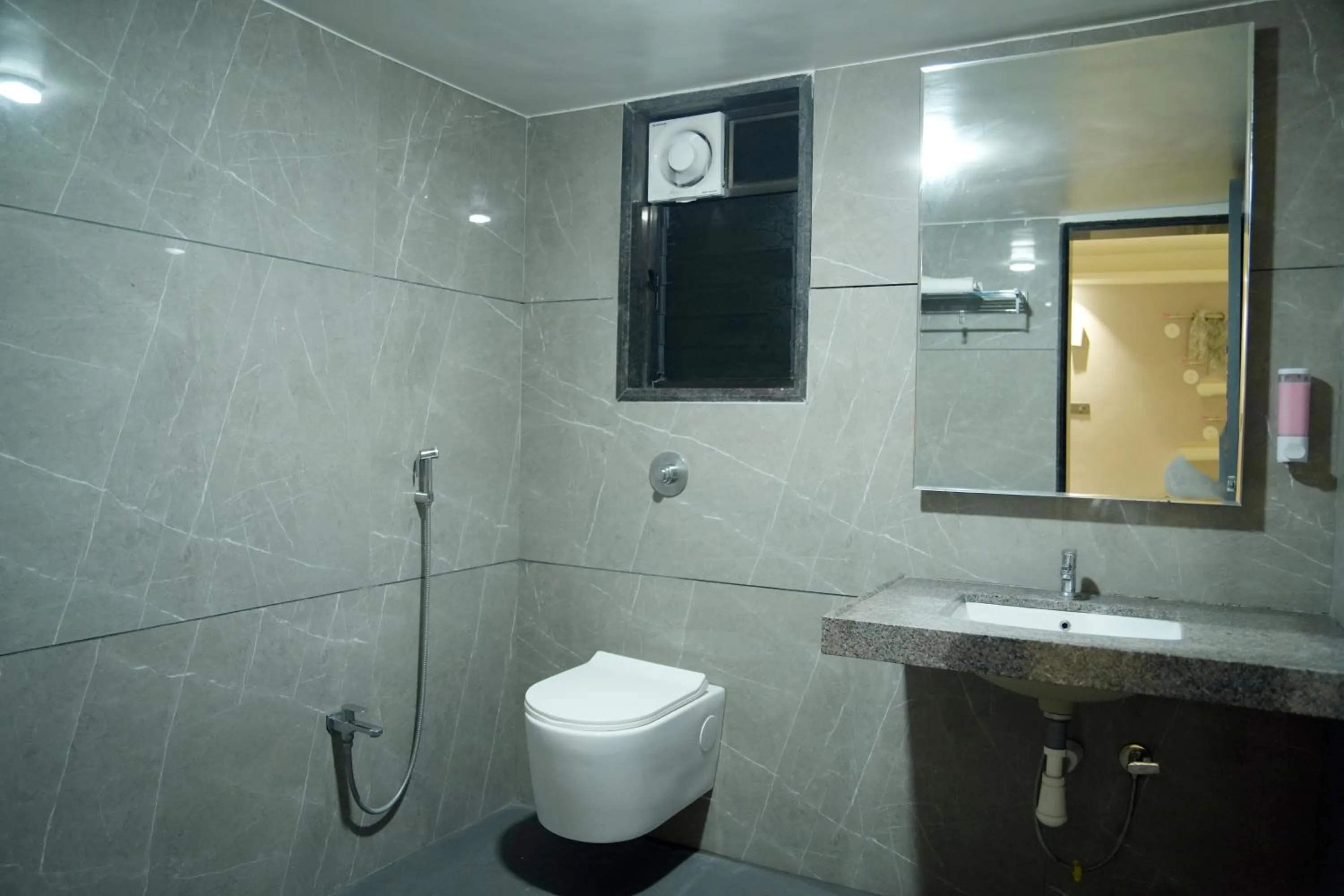 Toilet in Hotel Yashoda