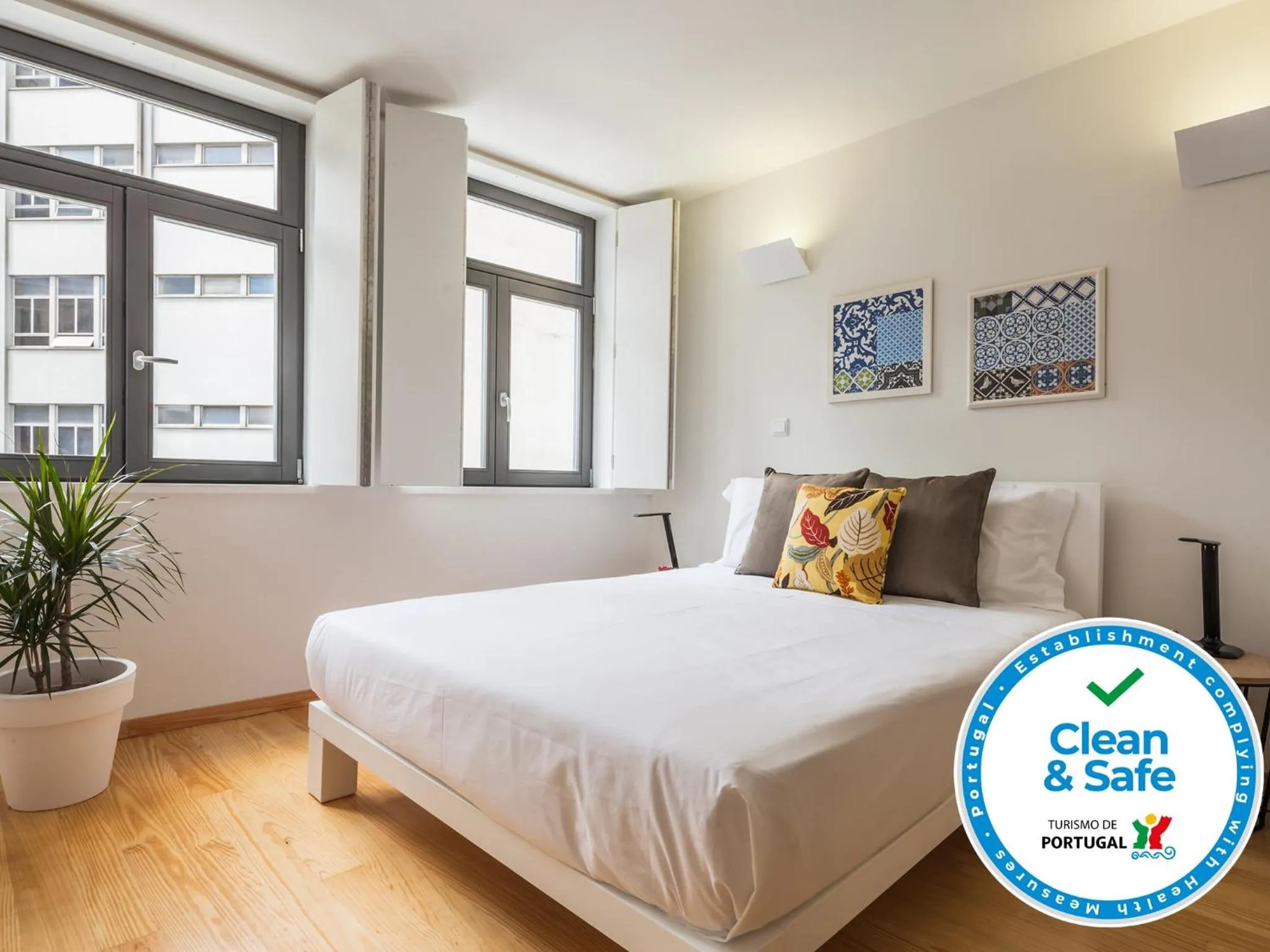 Bedroom, Bed in Trindade by Guestify