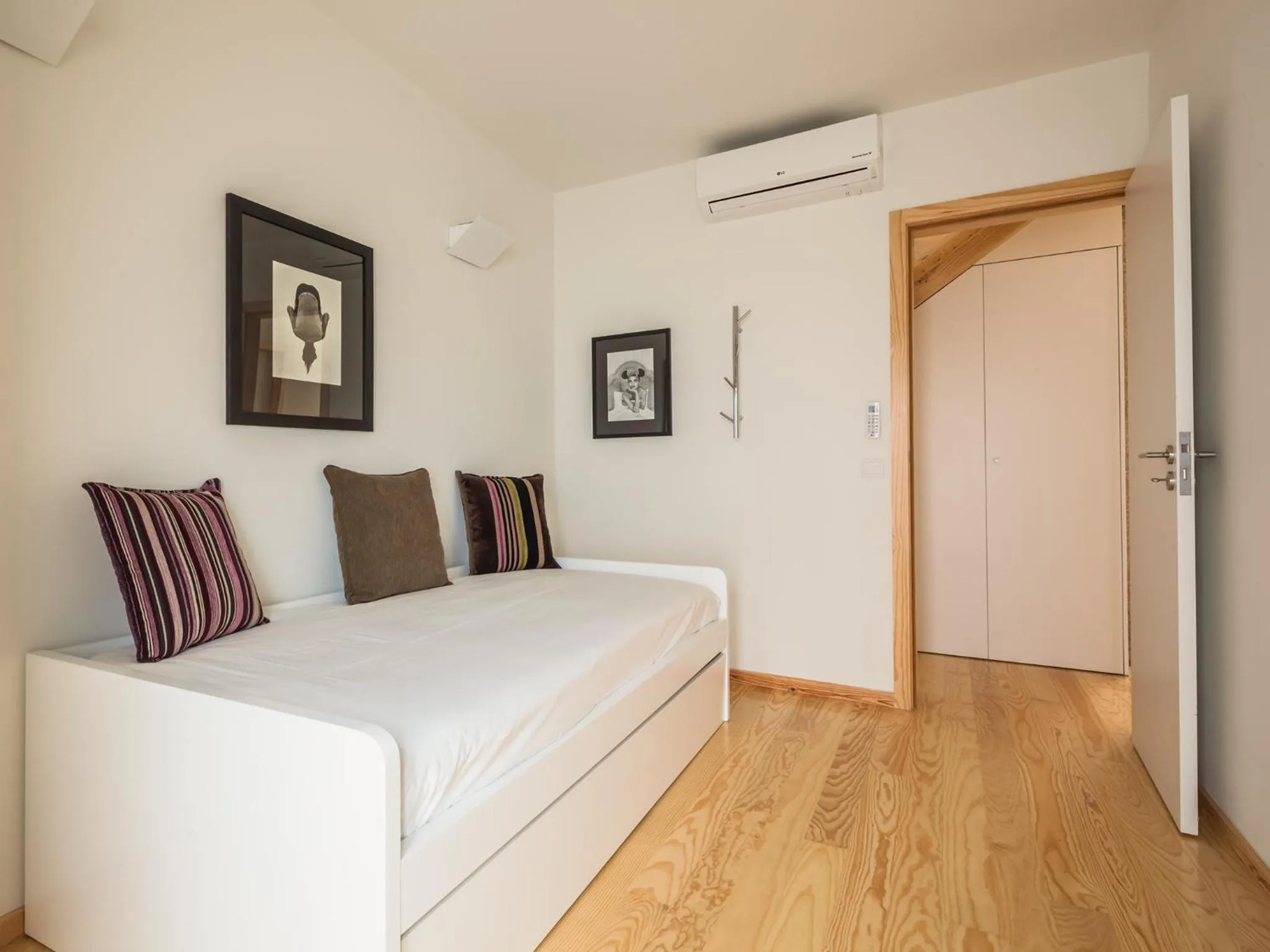 Bed in Trindade by Guestify