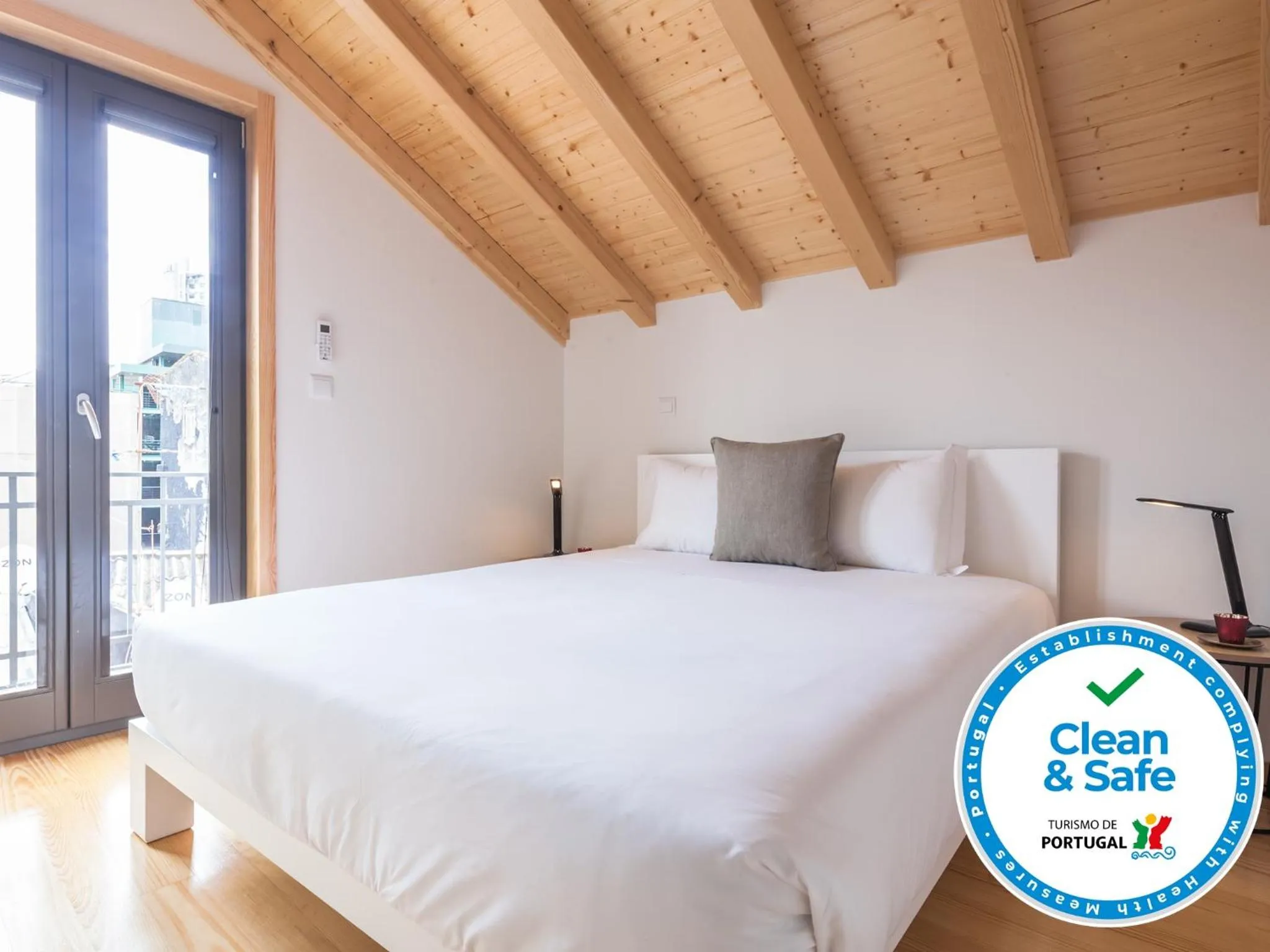 Bedroom, Bed in Trindade by Guestify