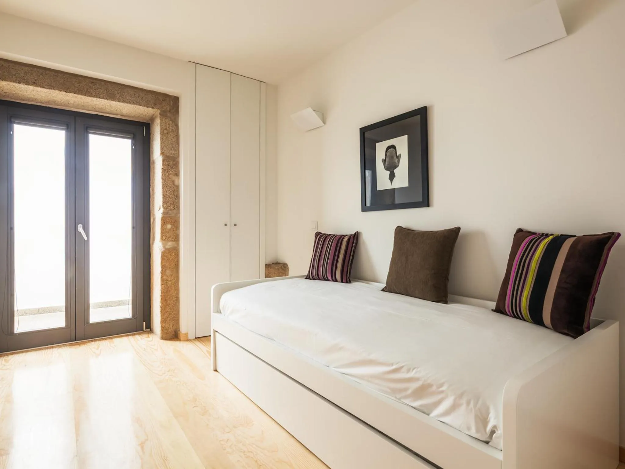 Bed in Trindade by Guestify