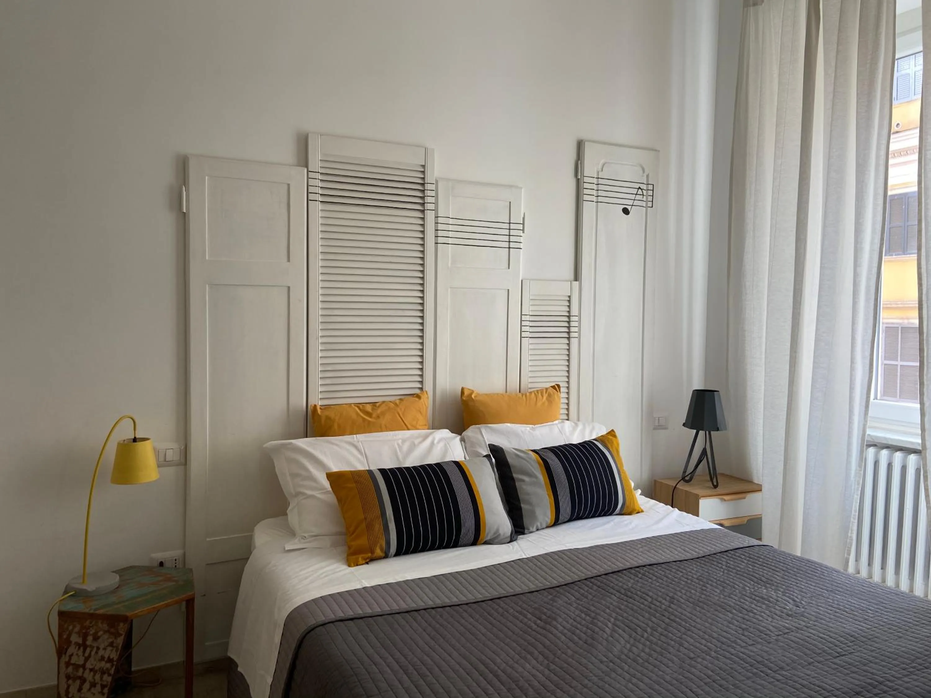 Bedroom, Bed in Room of Arts