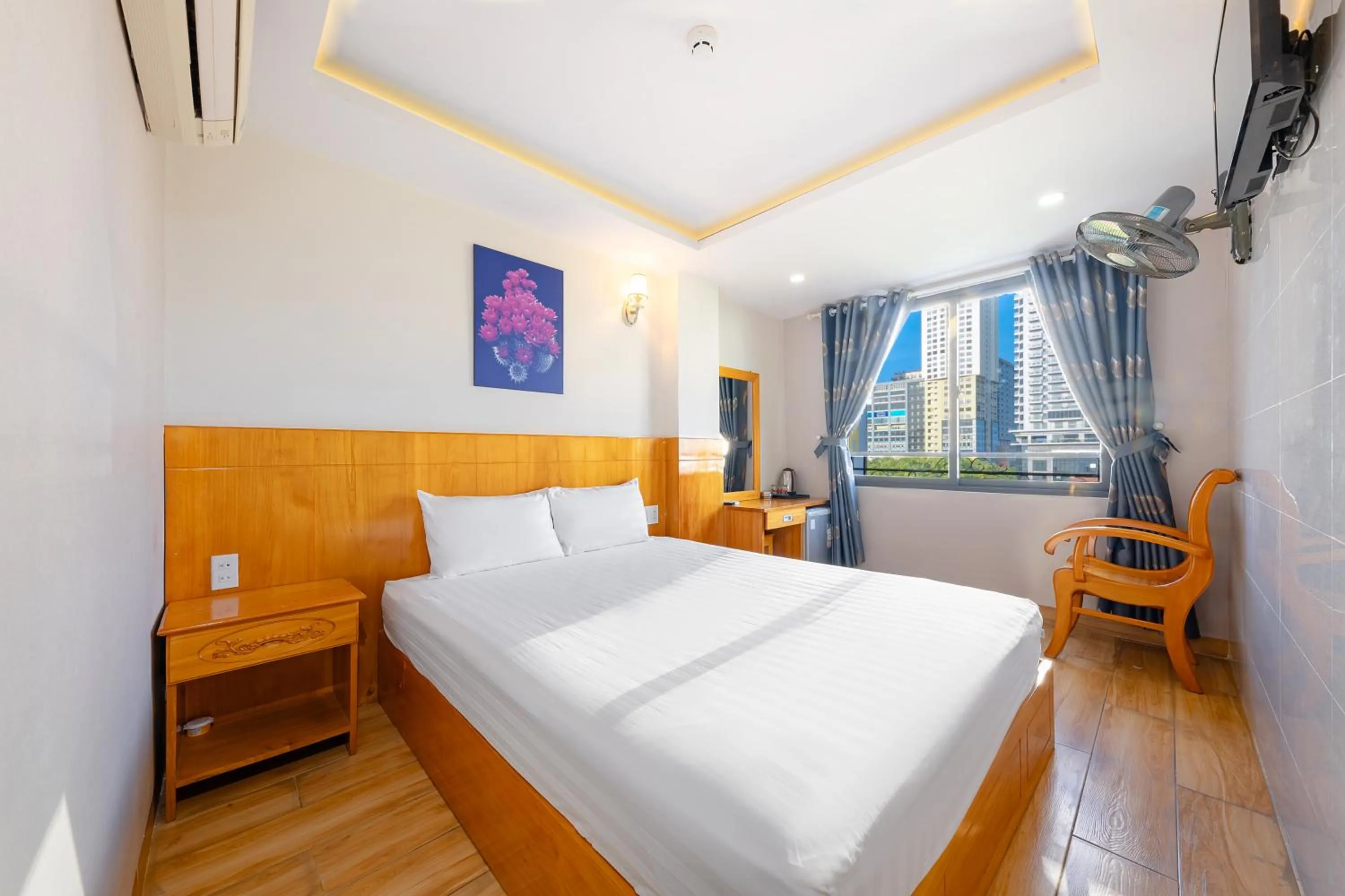 Bed in Hằng Nga Hotel