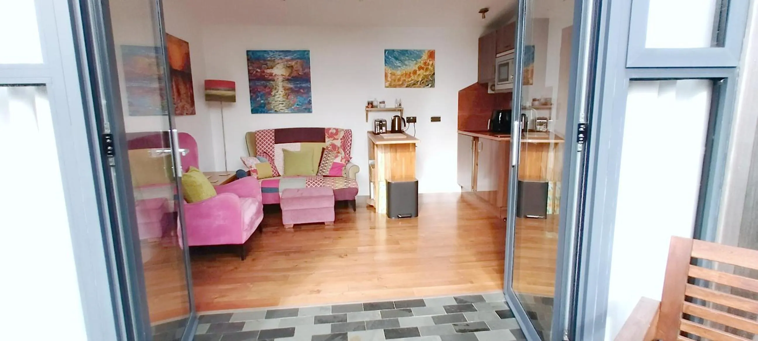 Kitchen or kitchenette in The Gallery Lodges