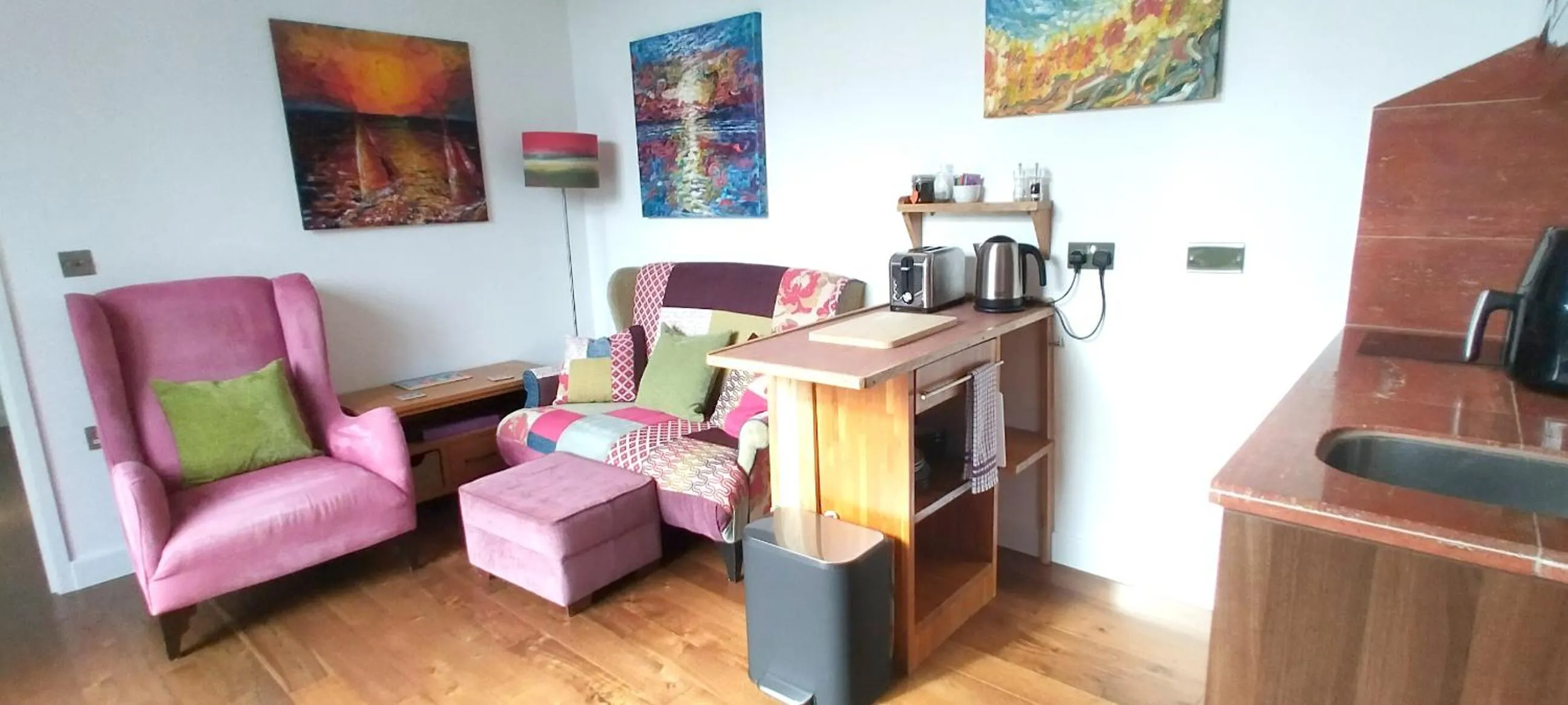 Coffee/tea facilities in The Gallery Lodges