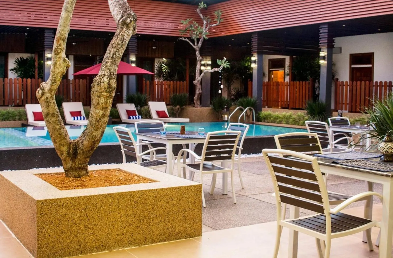 Restaurant/places to eat in Sunday Telaga Terrace Boutique Resort