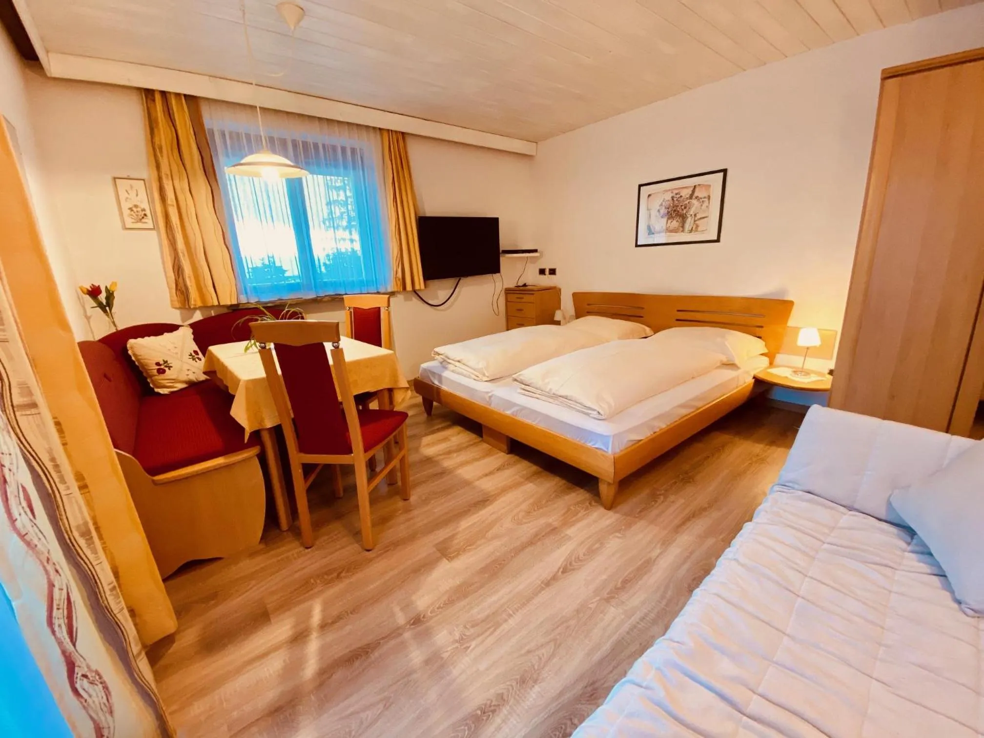 Bed in Apartments Residence Montana