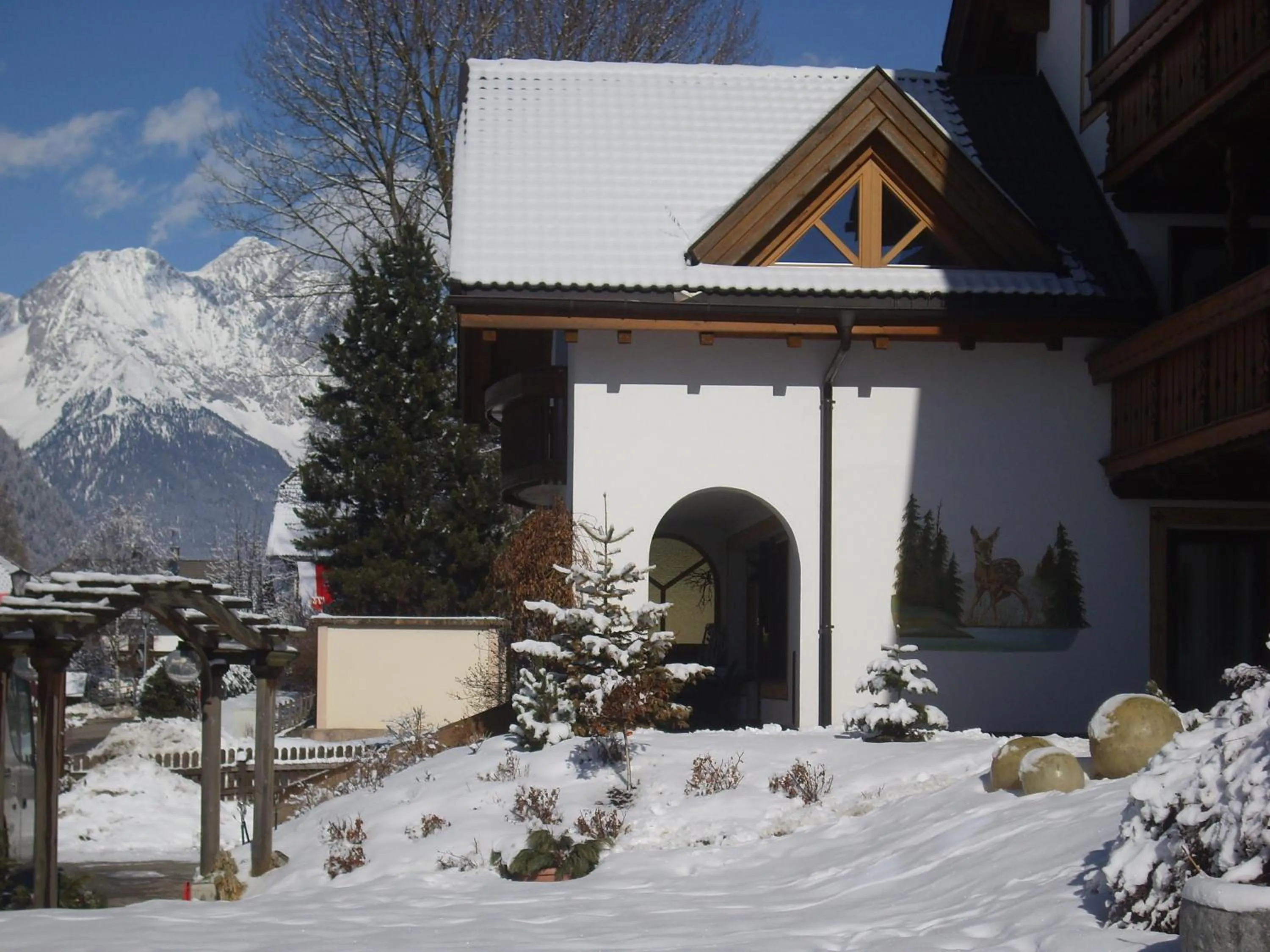 Area and facilities in Apartments Residence Montana