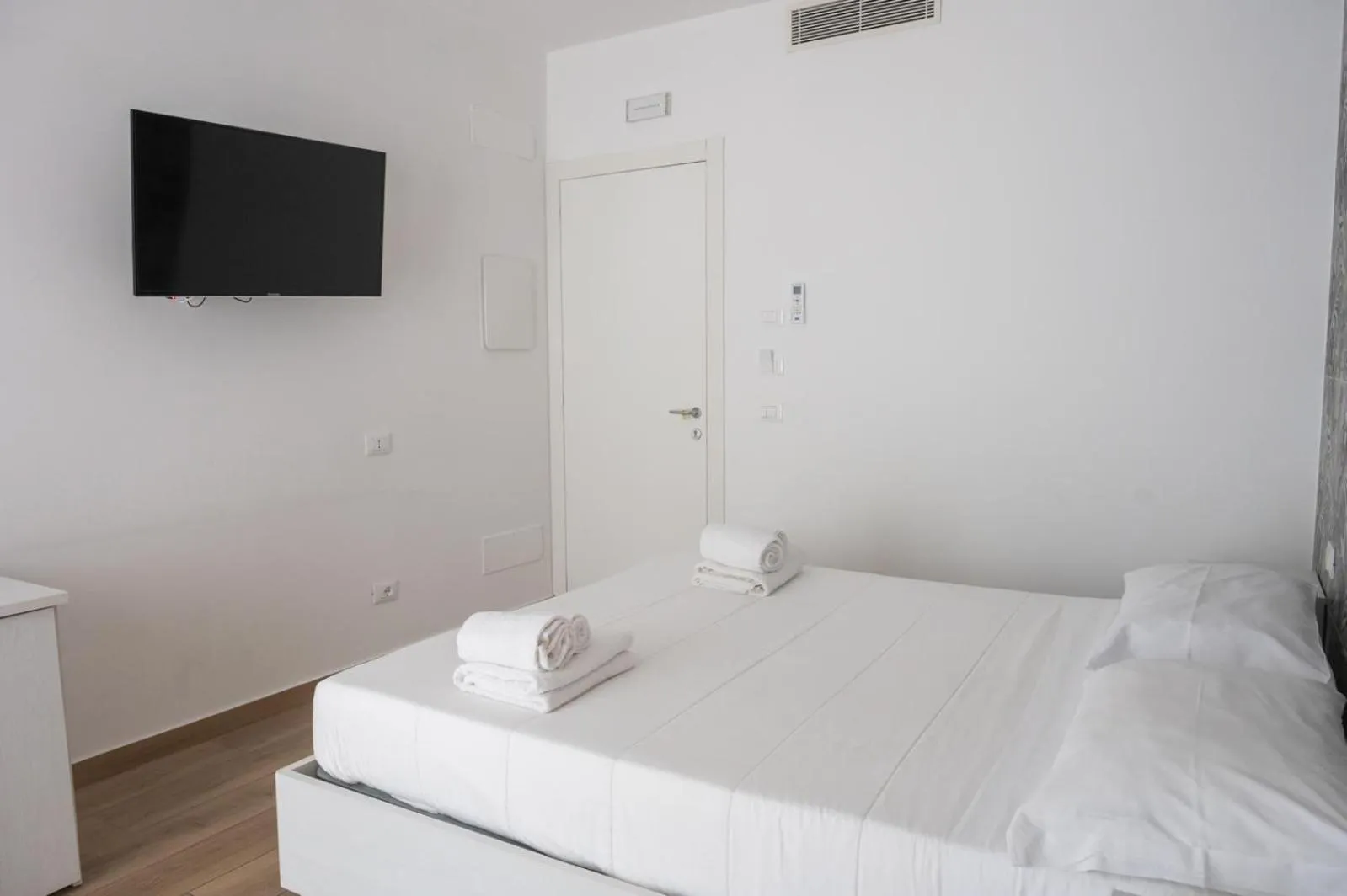 Bed in Bed and Breakfast Al Portanova