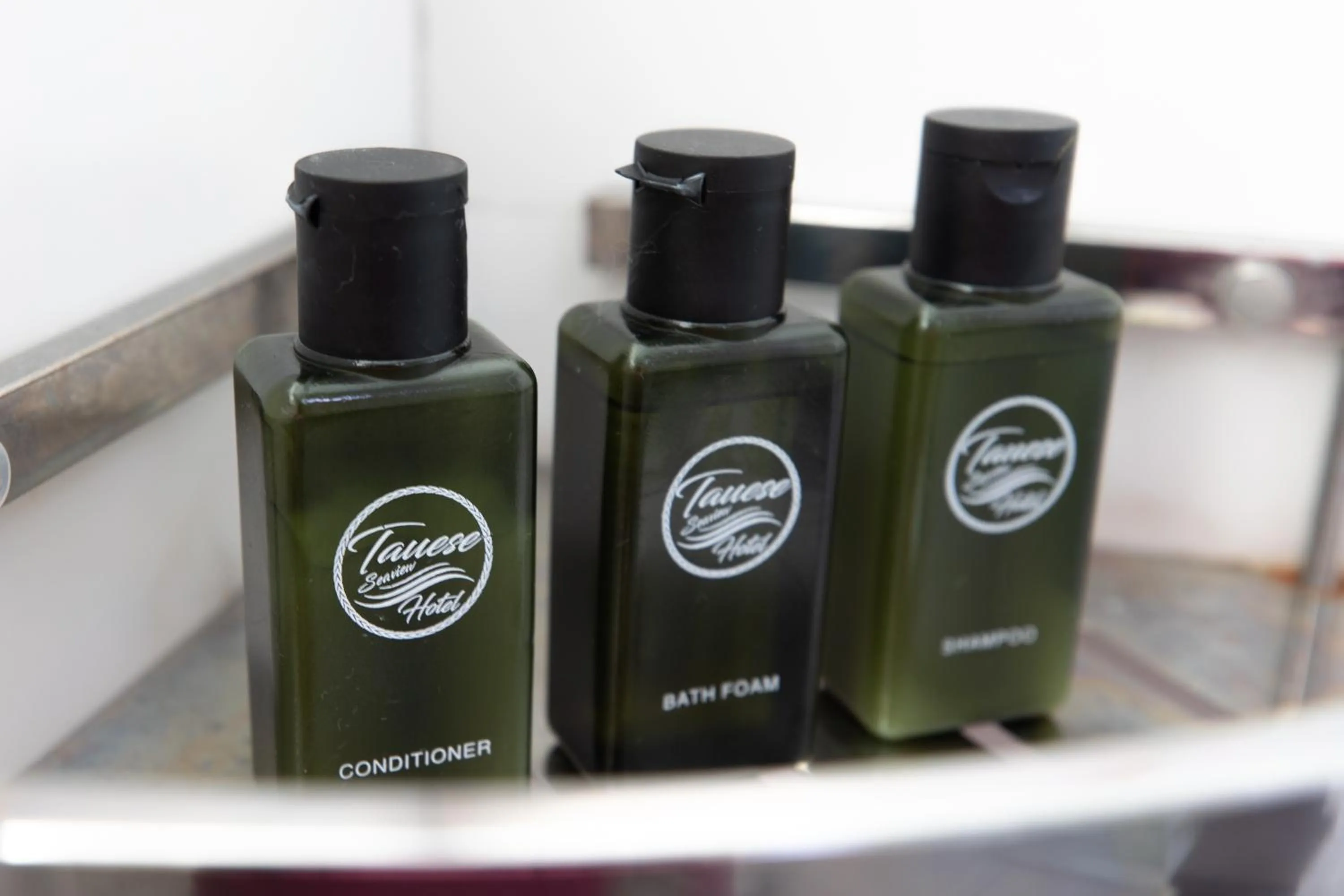 Shower in Tauese Seaview Hotel