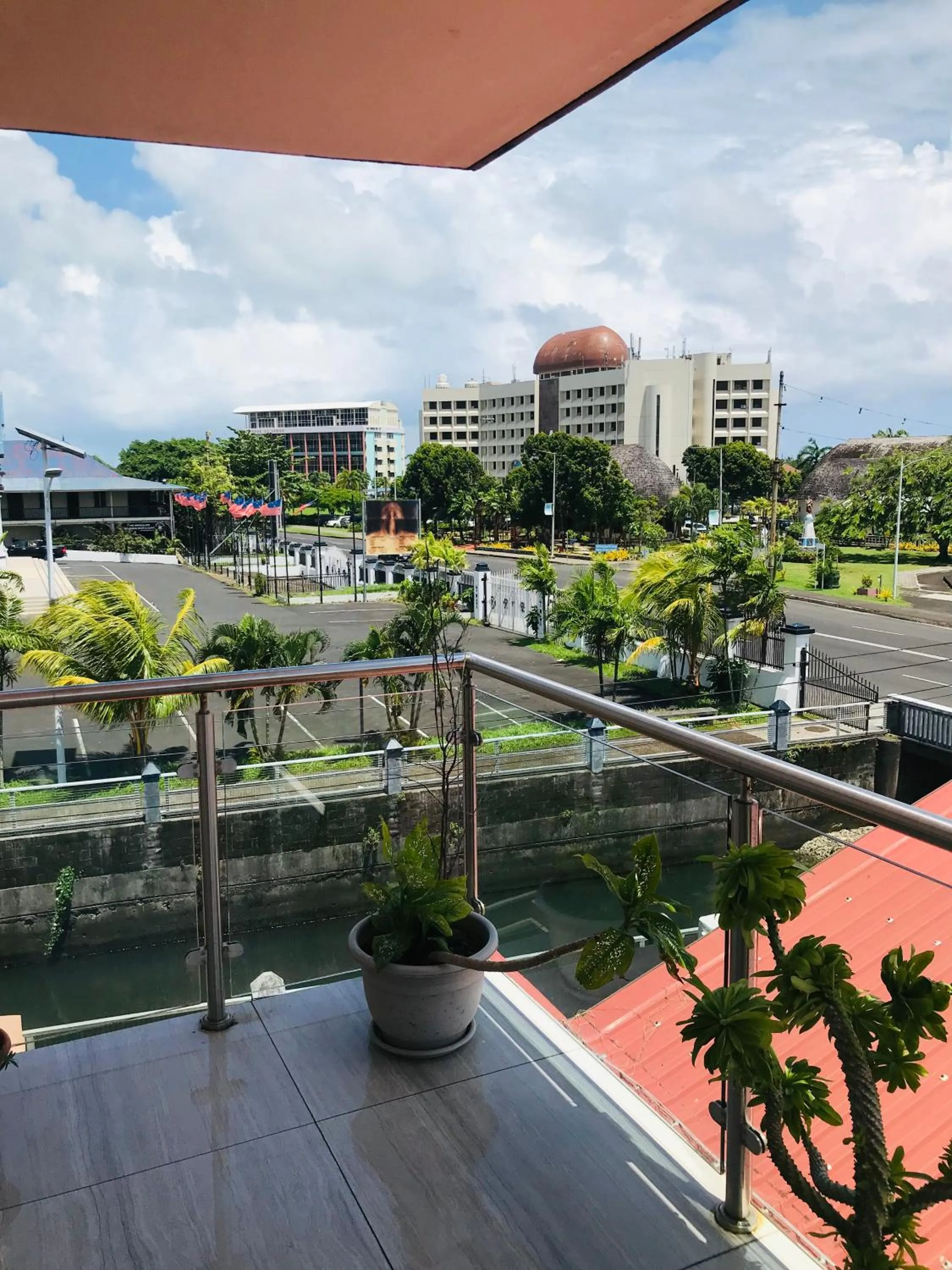 Day in Tauese Seaview Hotel