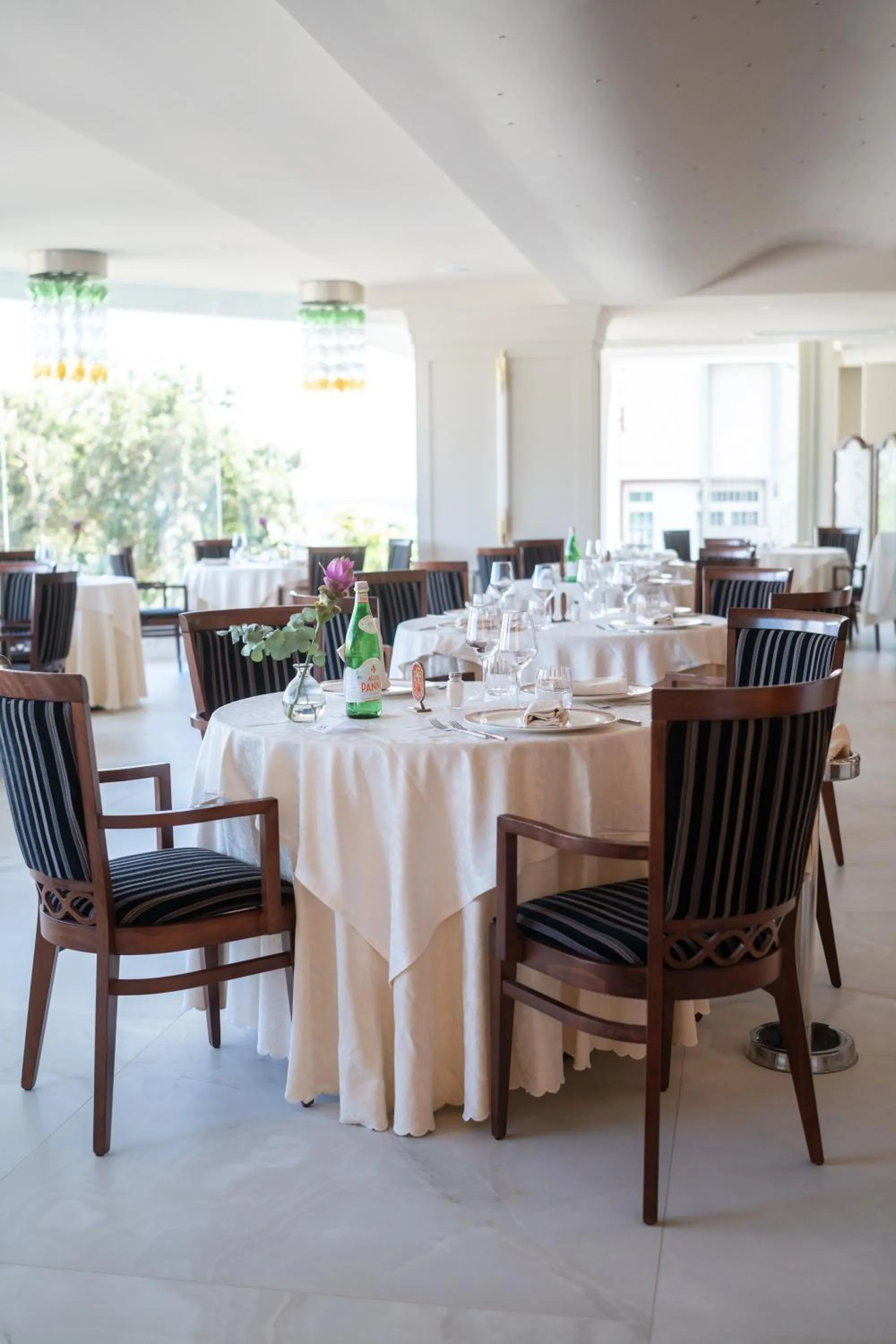 Restaurant/places to eat in Grand Hotel Gallia