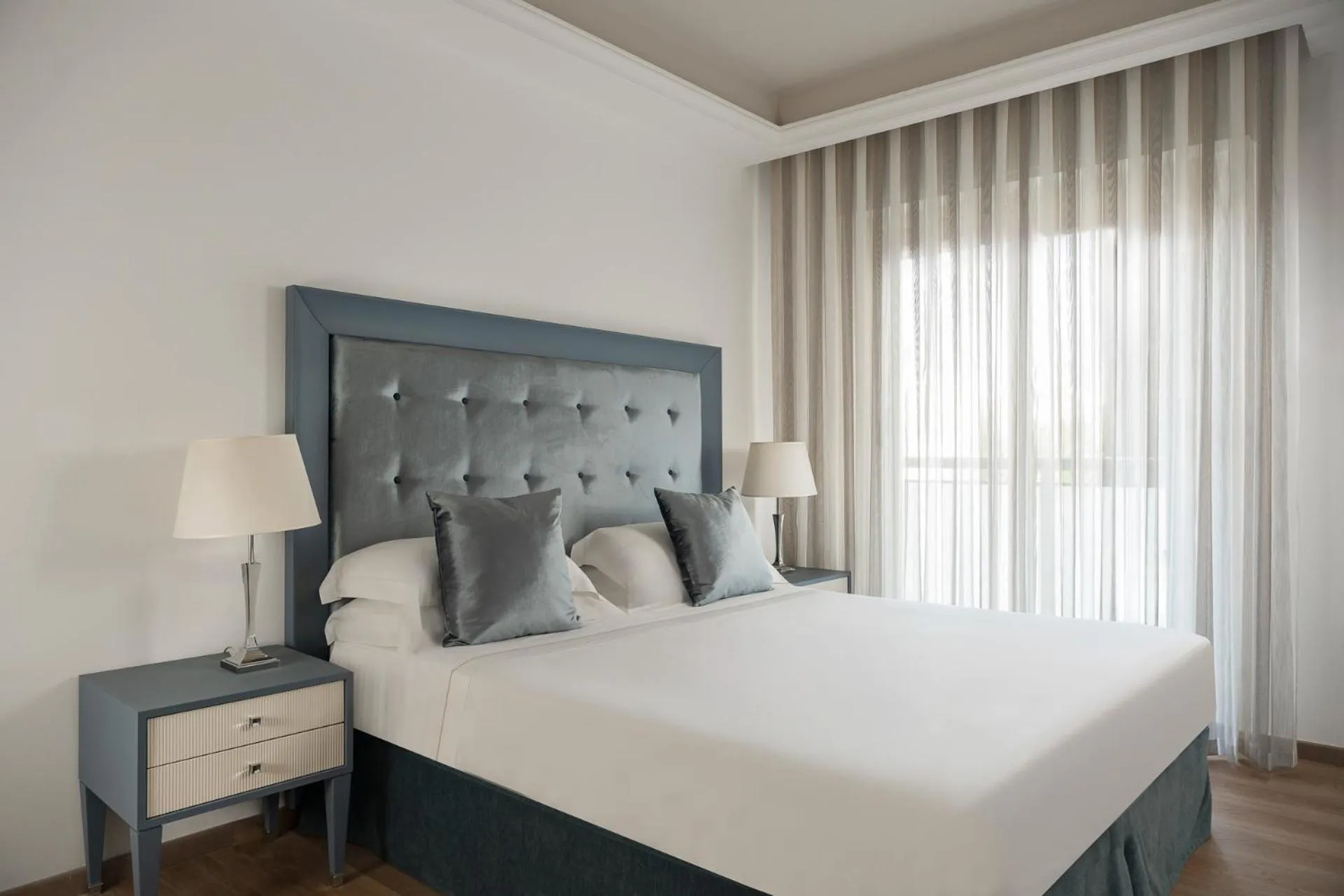 Bed in Grand Hotel Gallia