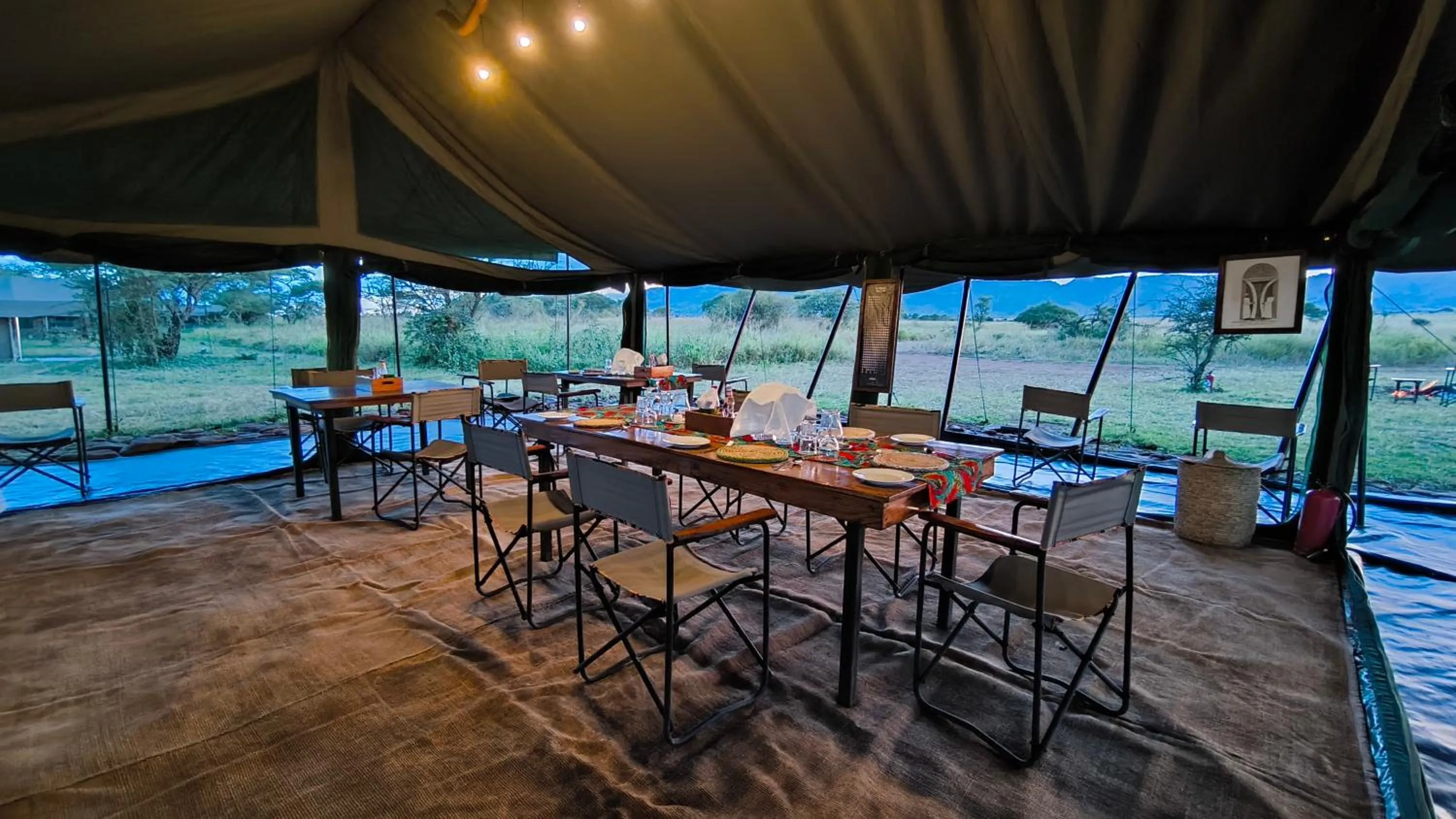 Restaurant/places to eat in Kananga Special Tented Camp