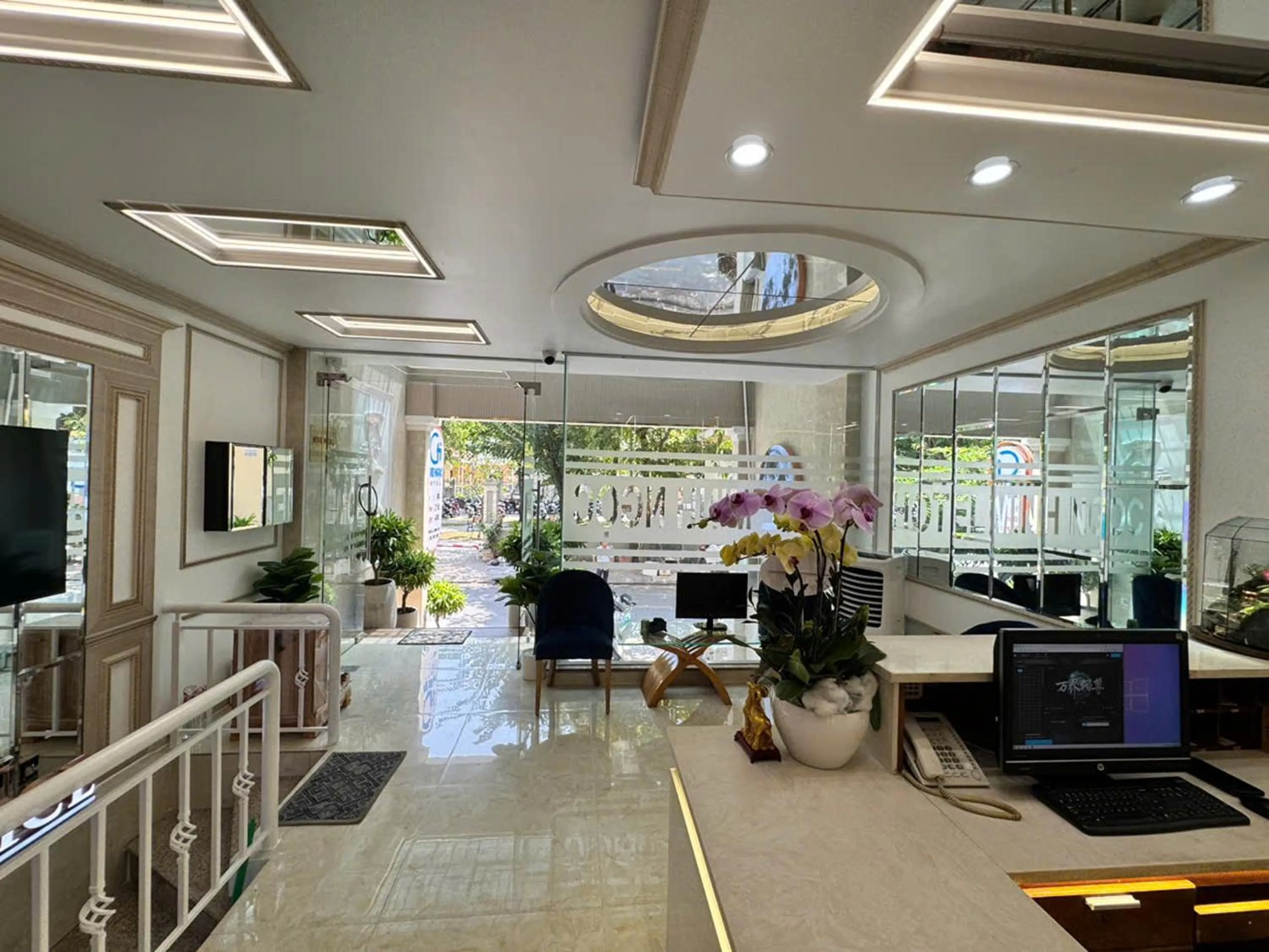 Lobby or reception in Minh Ngoc Hotel