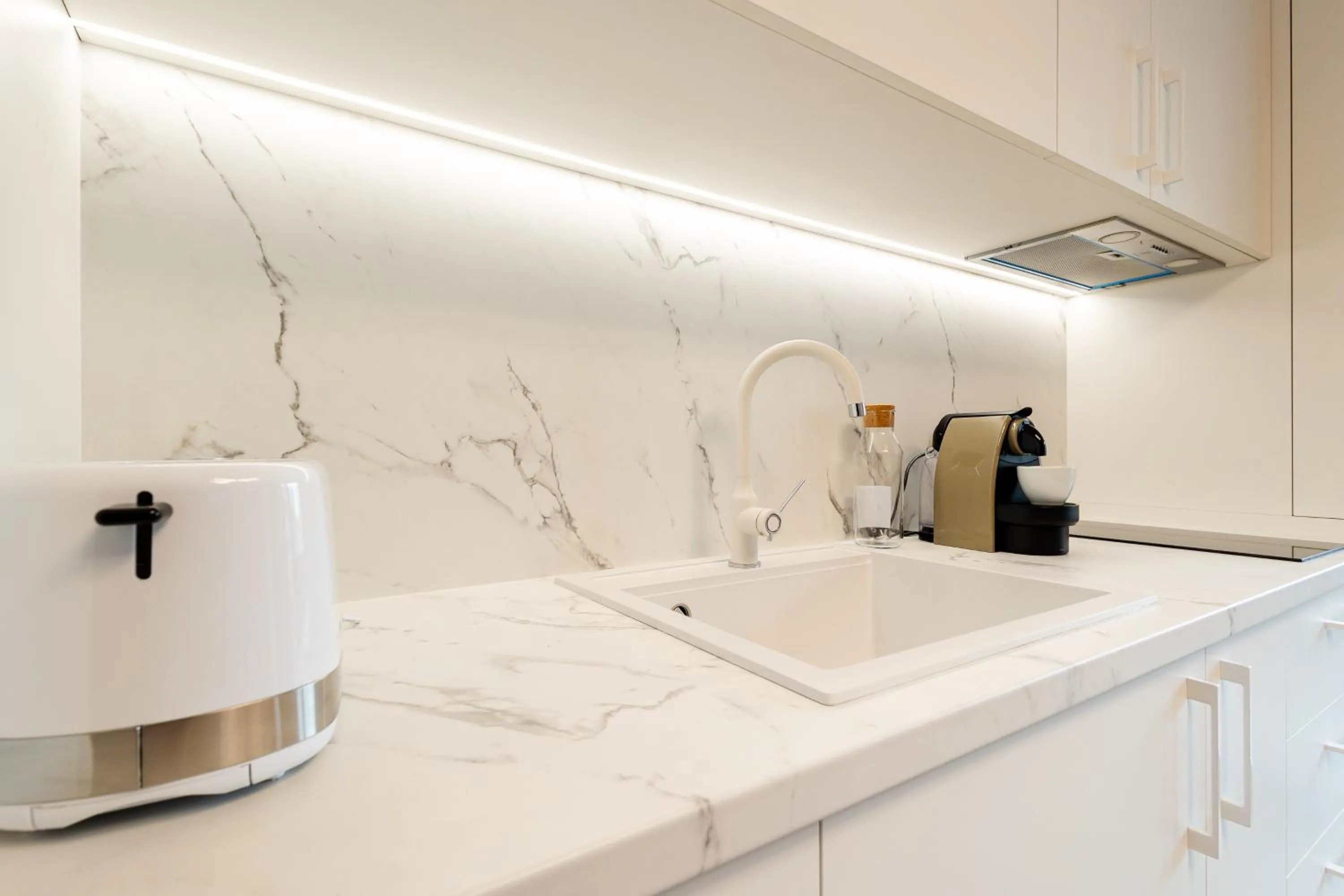 Coffee/tea facilities in Central Suites