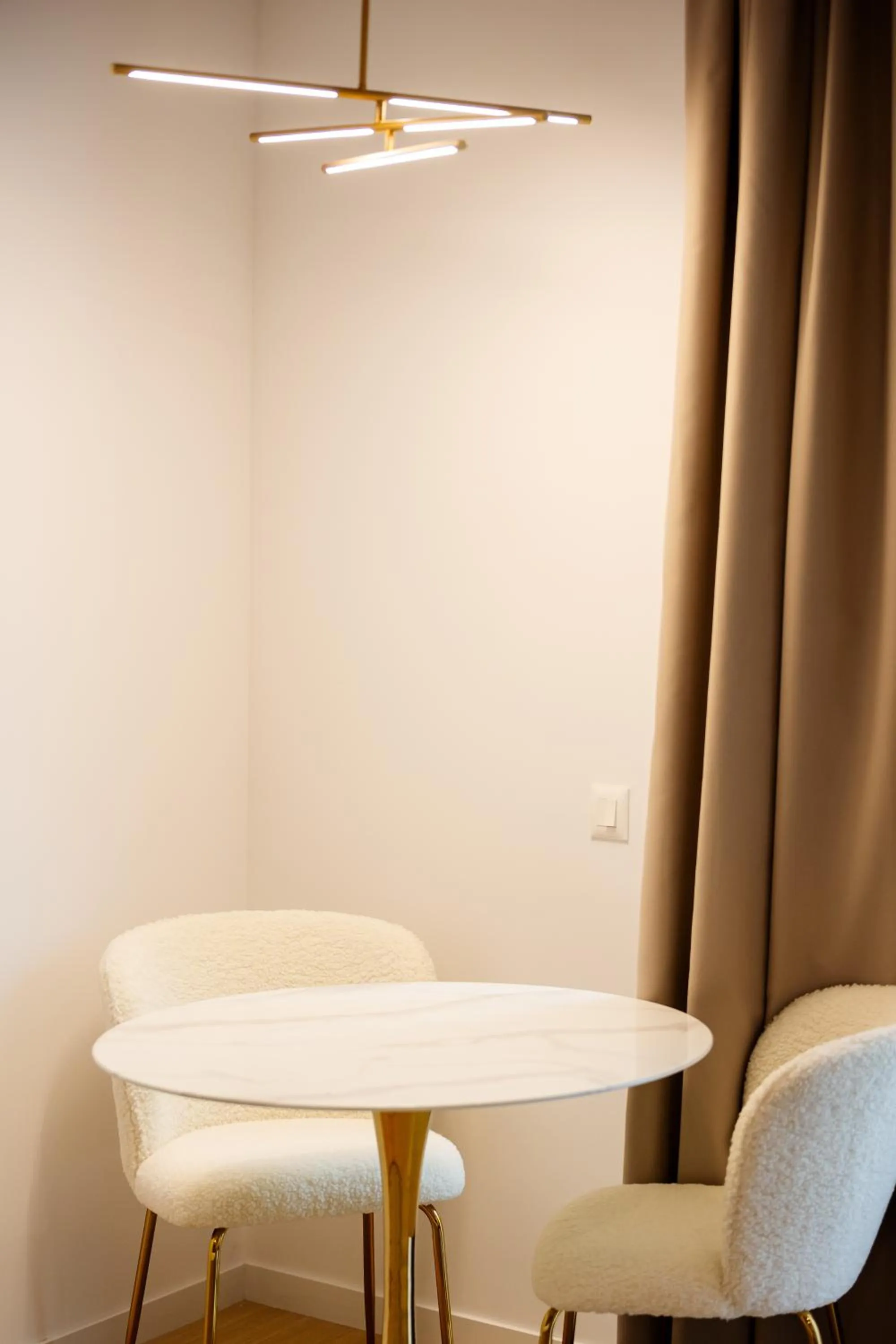 Seating area in Central Suites