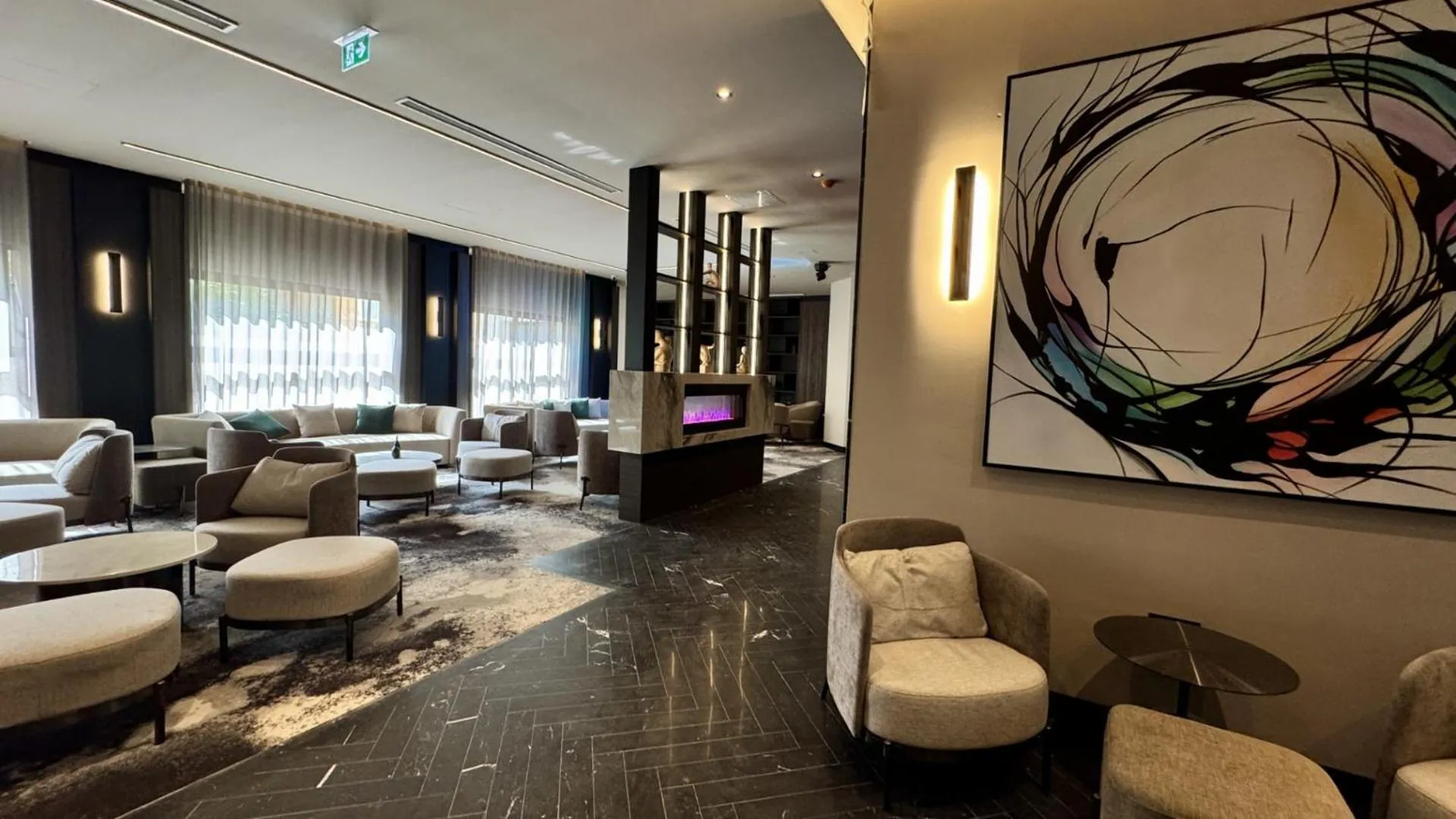 Lounge or bar in ASTE hotel