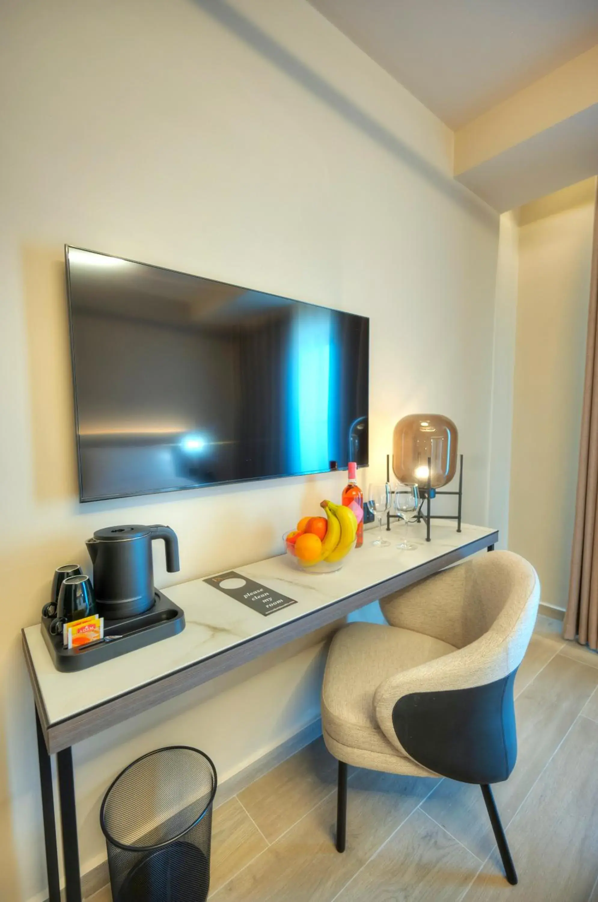 Standard Double or Twin Room with Balcony in ASTE hotel Standard Double or Twin Room with Balcony in ASTE hotel