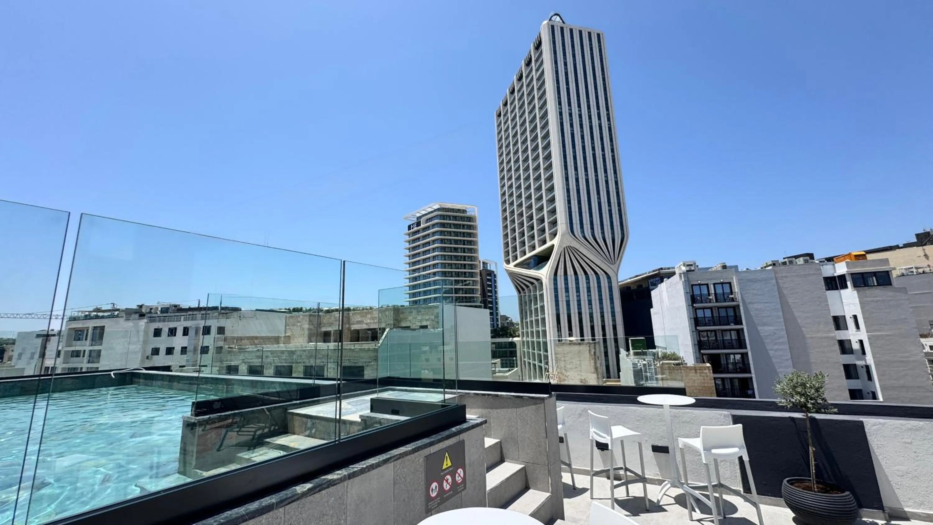Swimming pool in ASTE hotel
