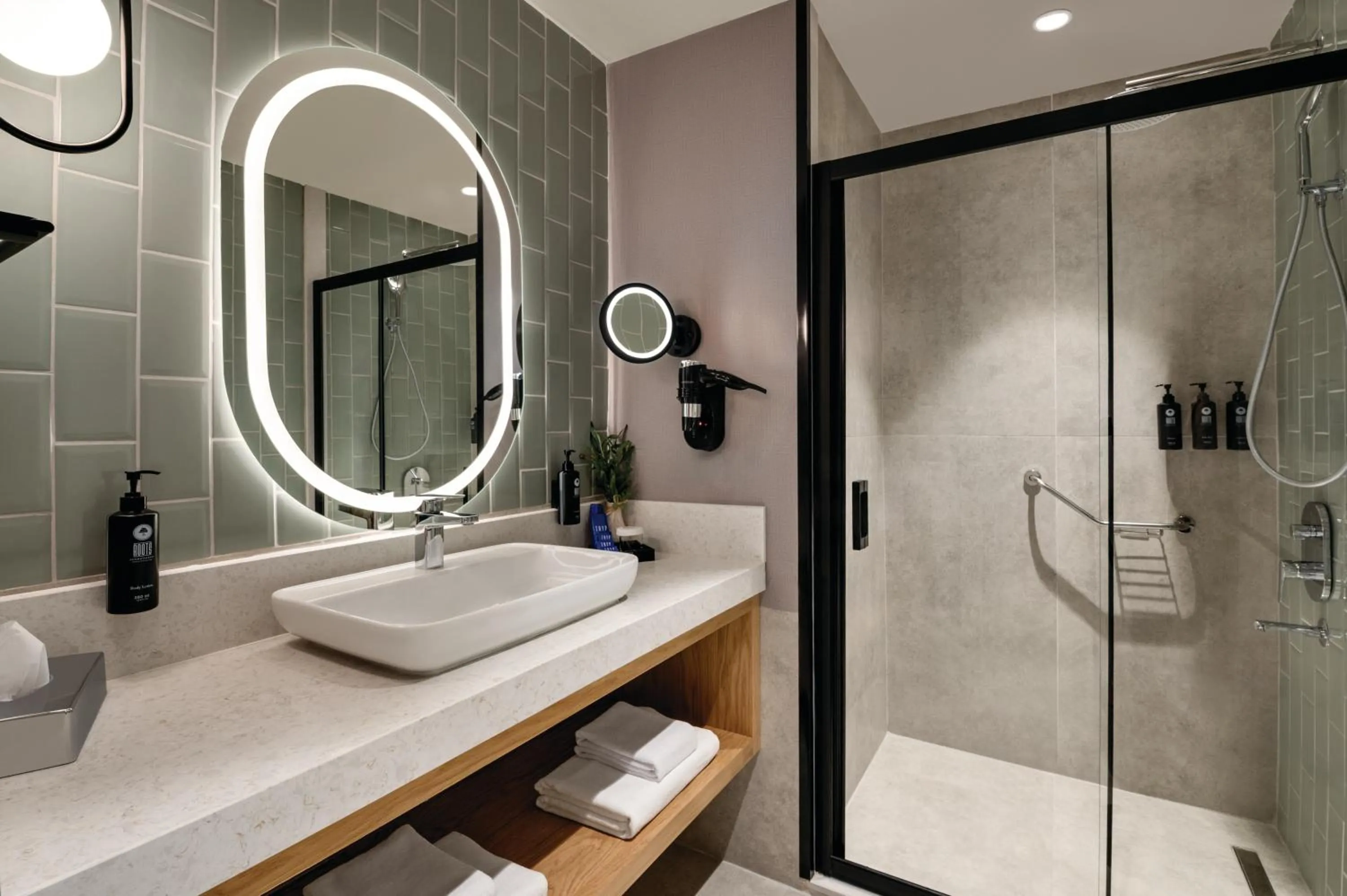 Bathroom in Tryp by Wyndham Istanbul Beyoglu