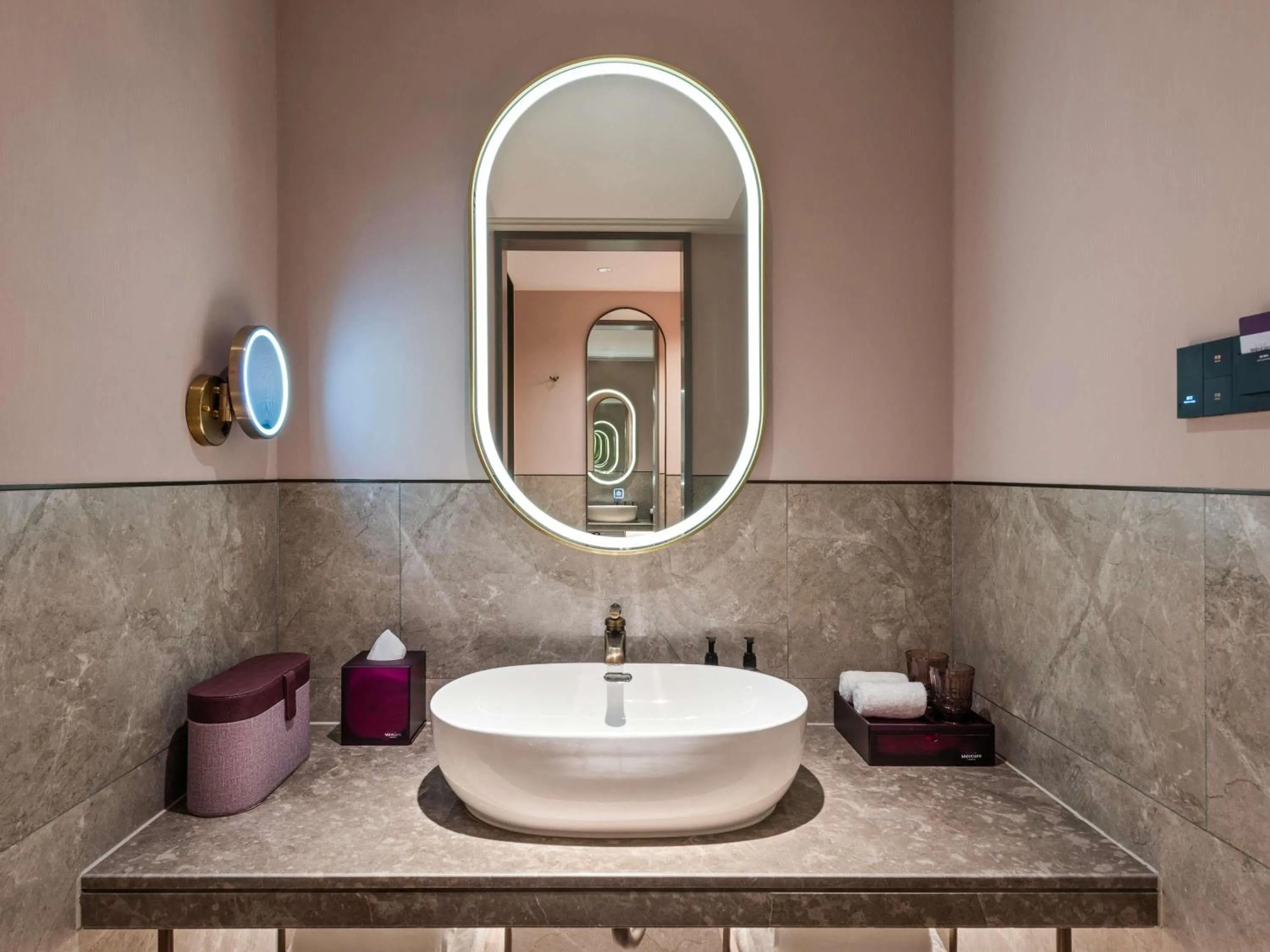 Bedroom in Mercure Nantong Suxitong Riverside