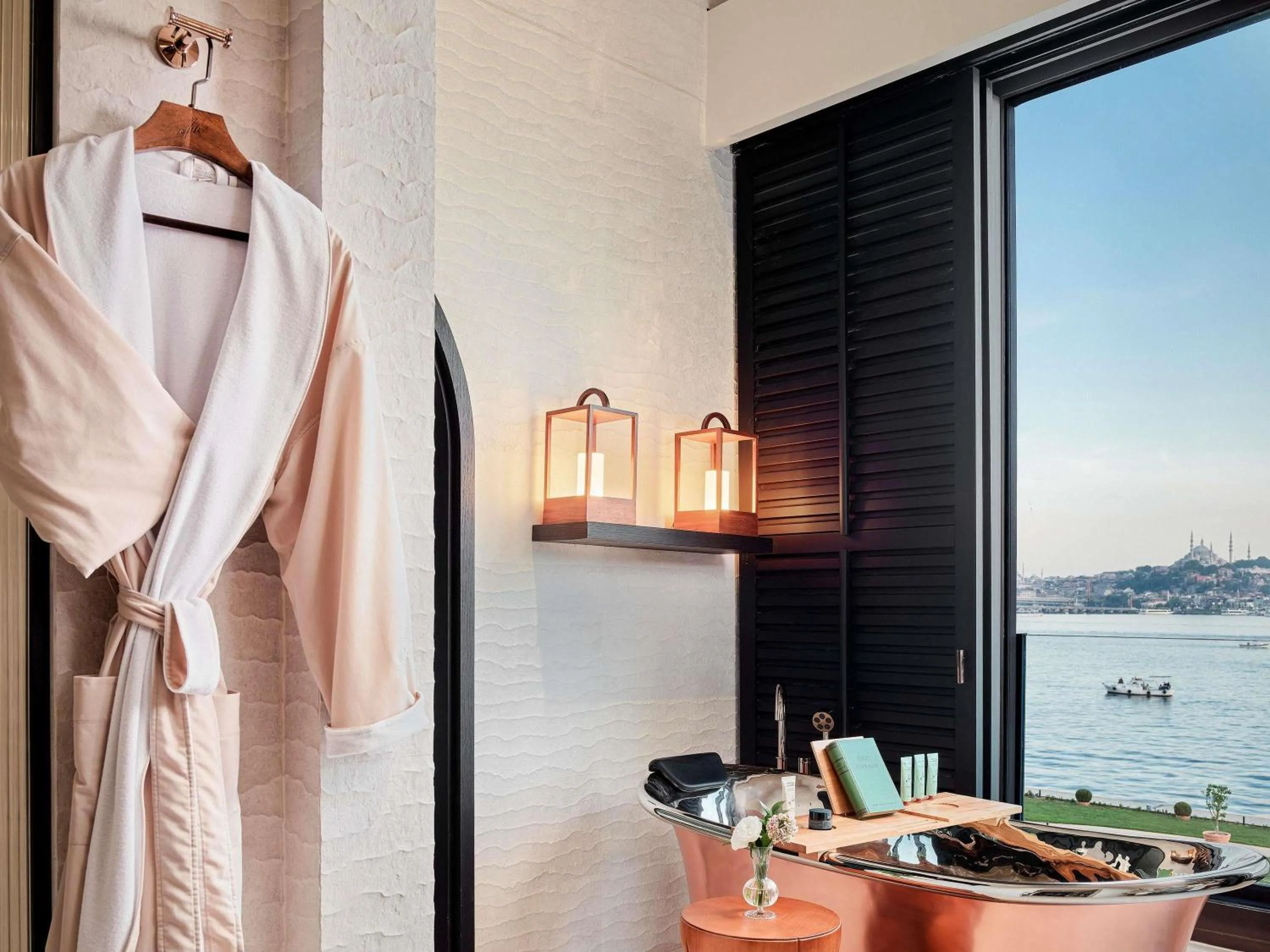 Bedroom in Aliée Istanbul - A Paris Society Collection Hotel