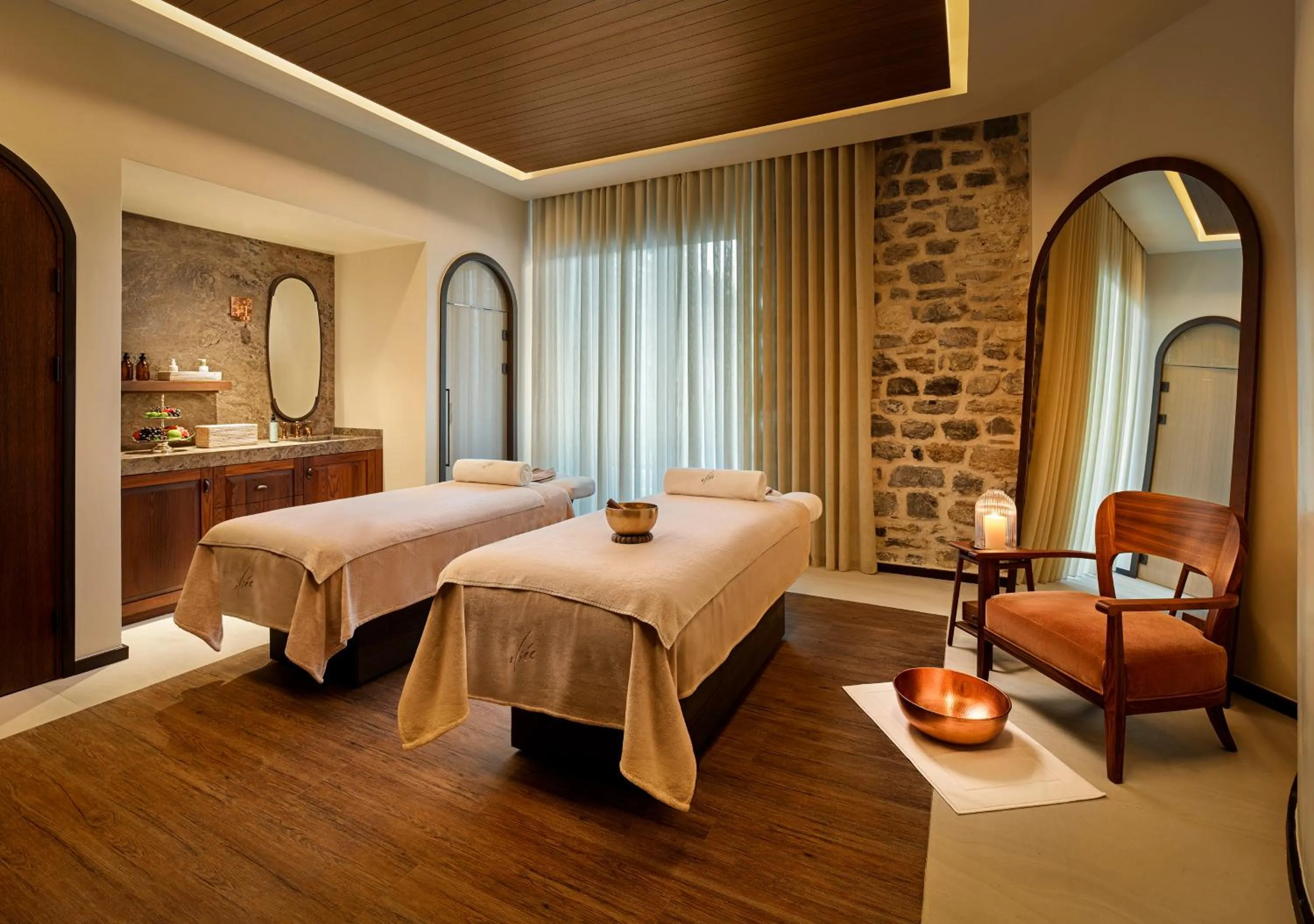 Massage, Bed in Aliée Istanbul - A Paris Society Collection Hotel