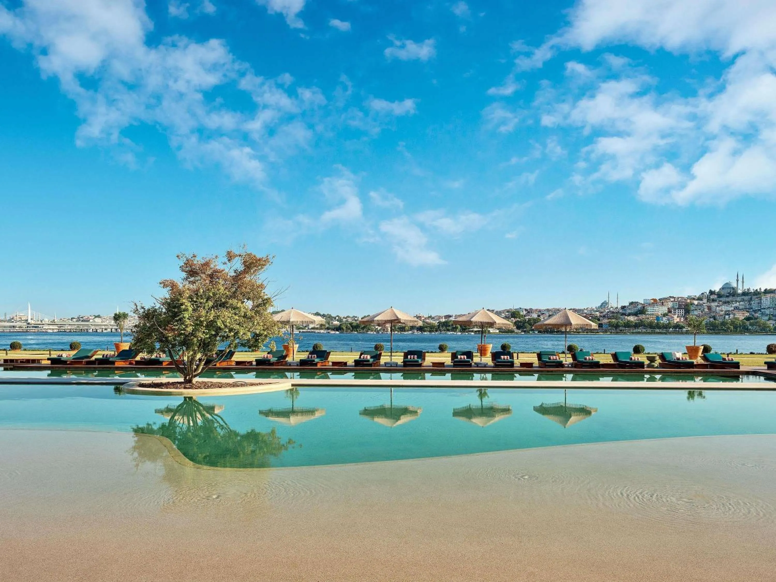 Restaurant/places to eat in Aliée Istanbul - A Paris Society Collection Hotel