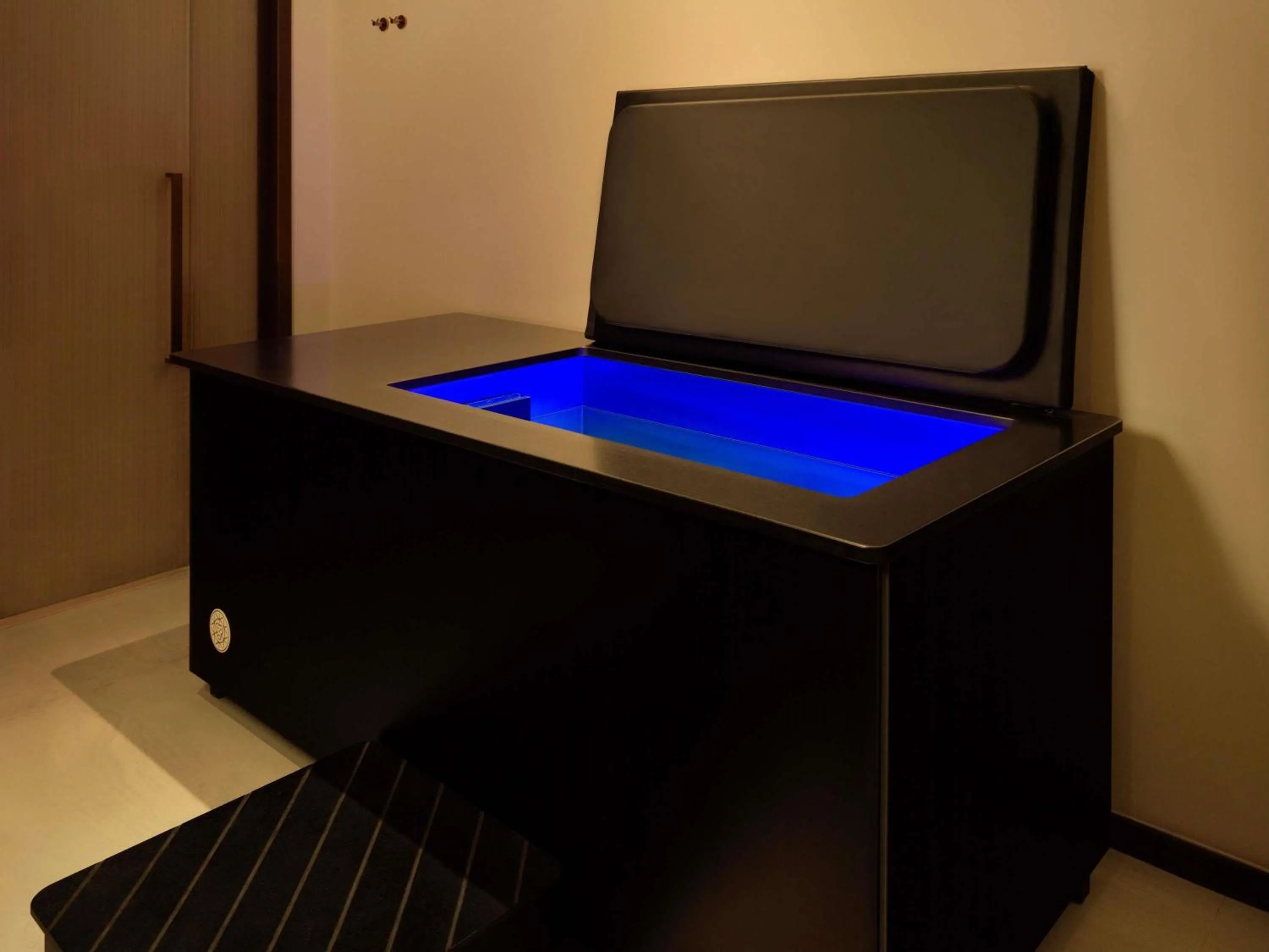 Lounge or bar in Aliée Istanbul - A Paris Society Collection Hotel