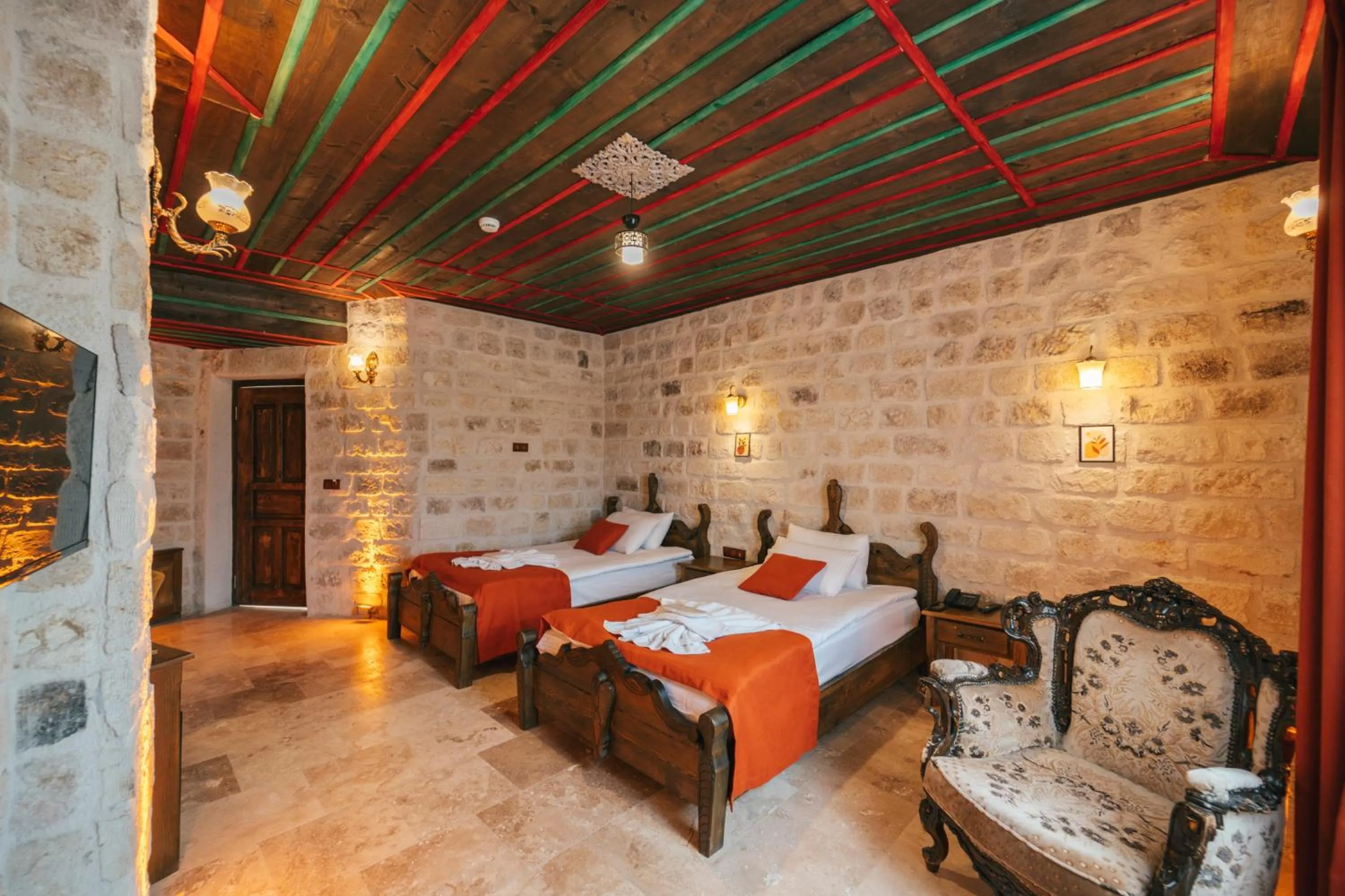 Bed in Cappatria Cave House