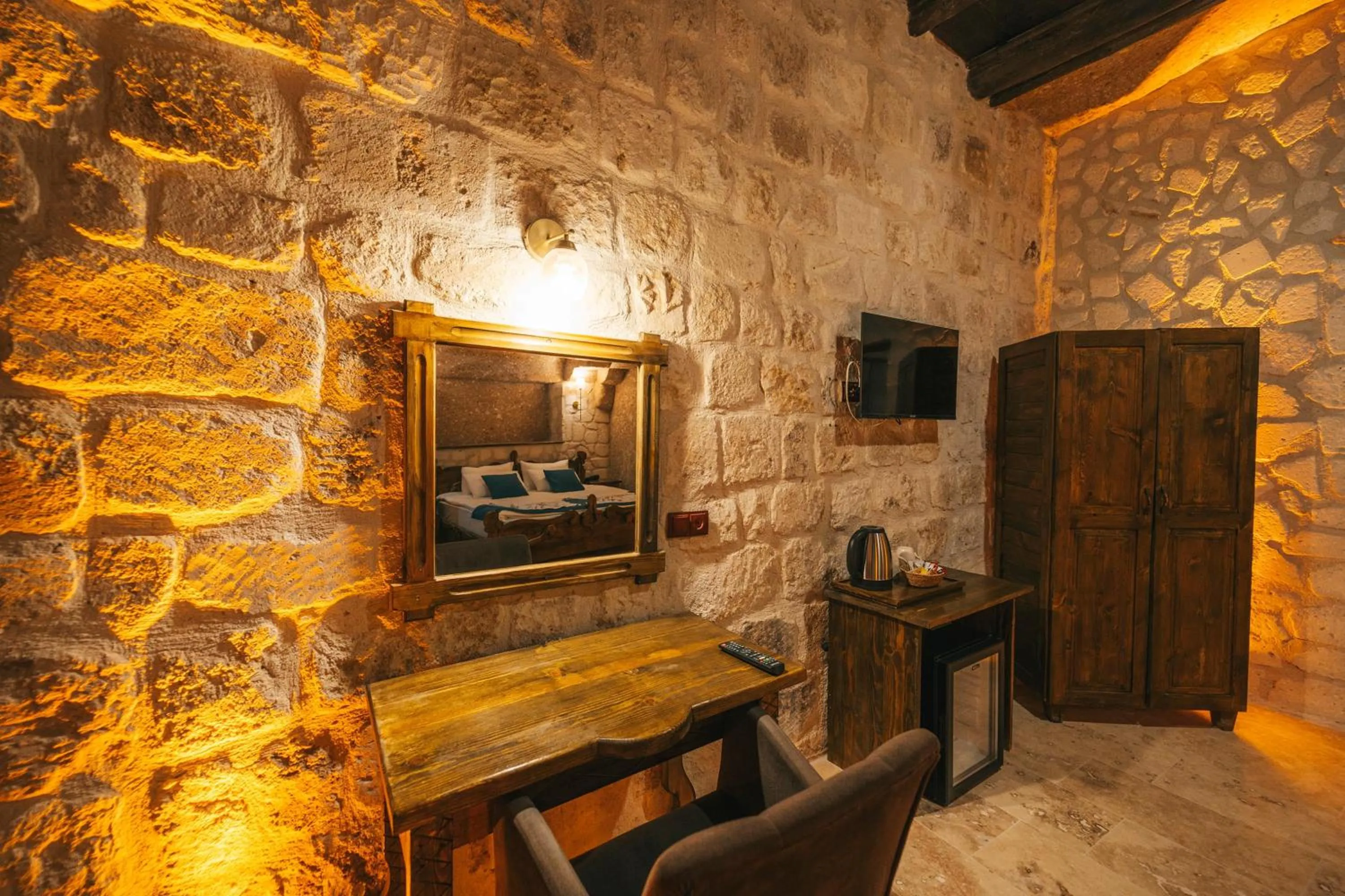 Coffee/tea facilities in Cappatria Cave House