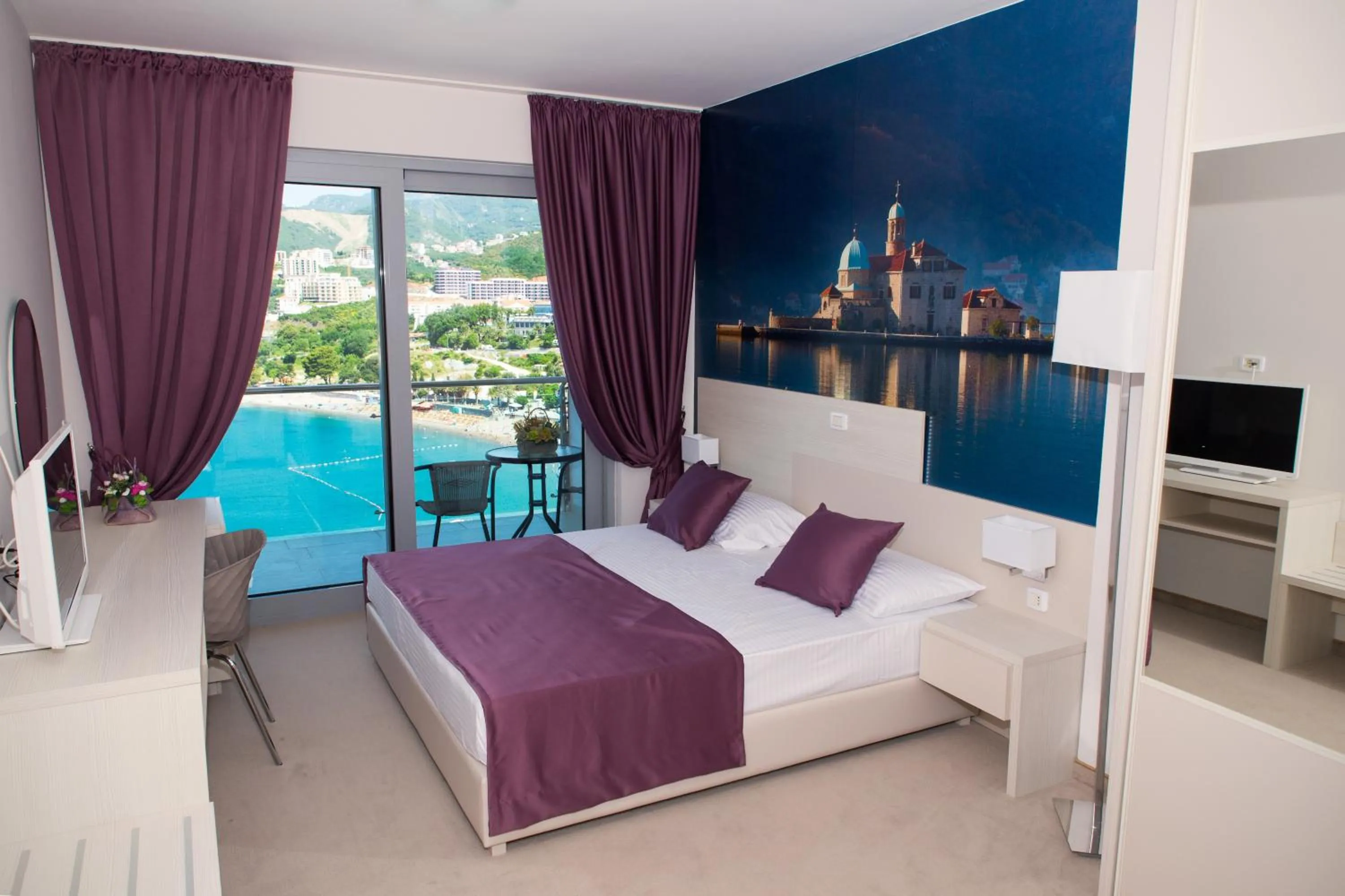 Bed in Hotel Ponta Nova