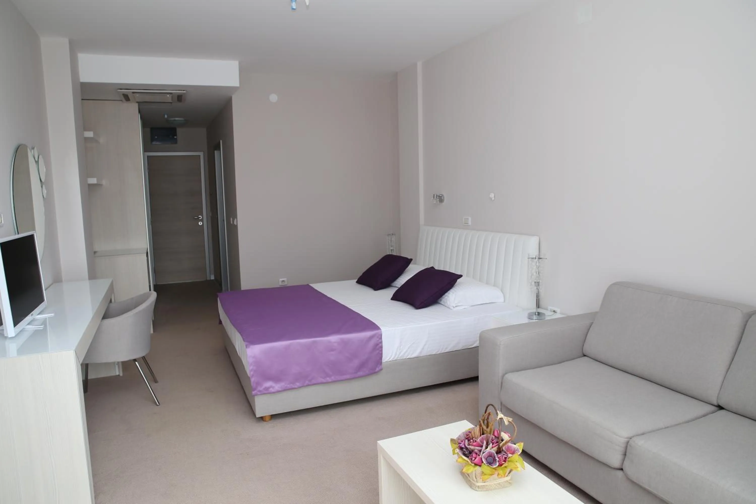 Photo of the whole room, Bed in Hotel Ponta Nova