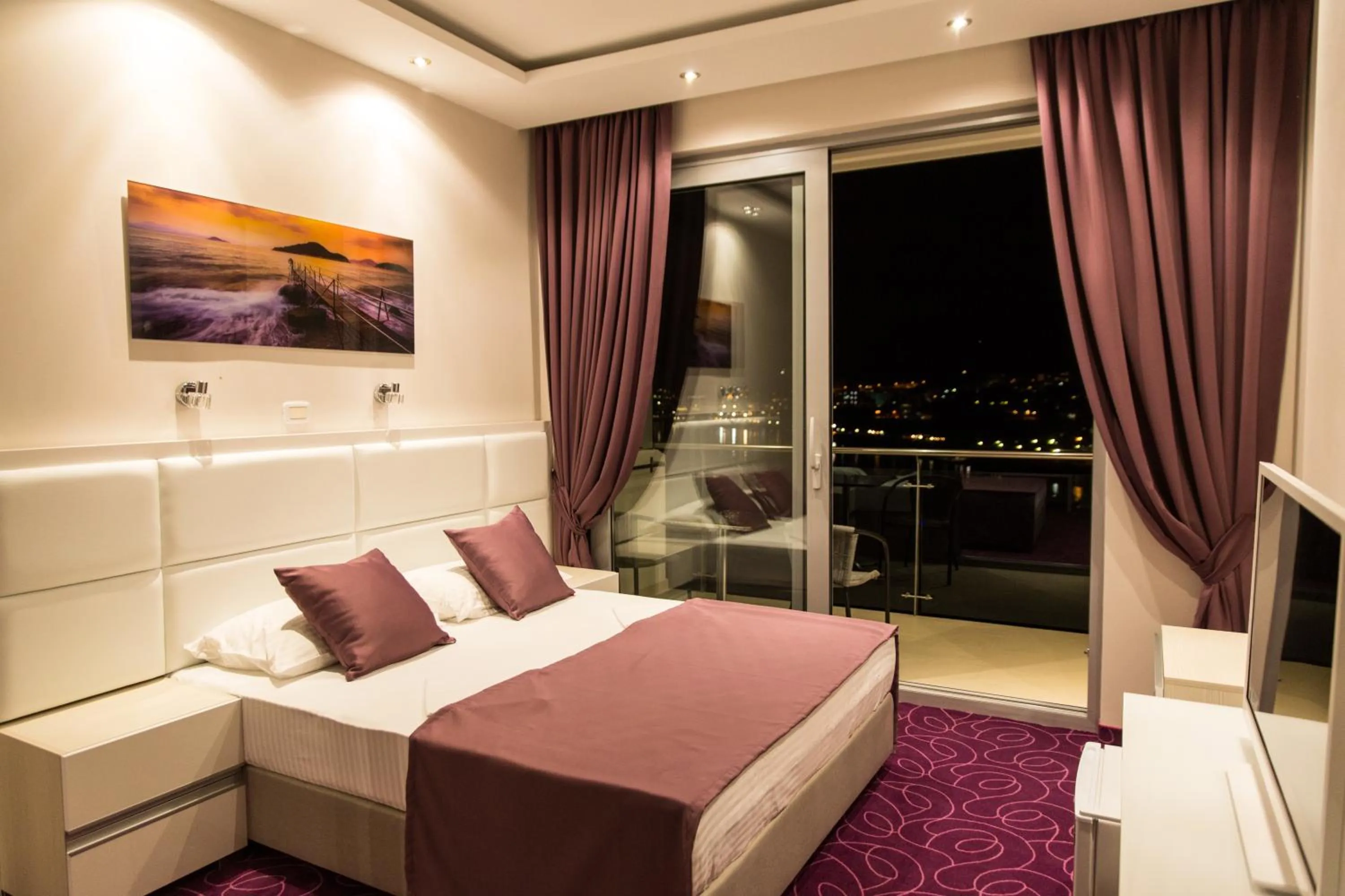 Decorative detail, Bed in Hotel Ponta Nova