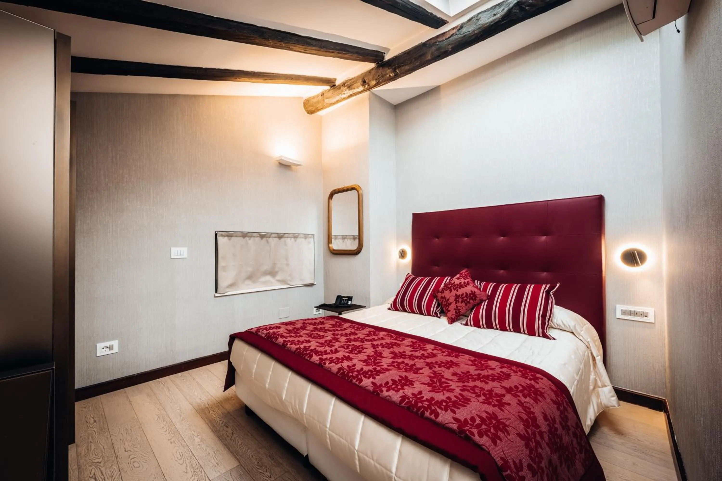 Bed in Hotel Villa Madruzzo