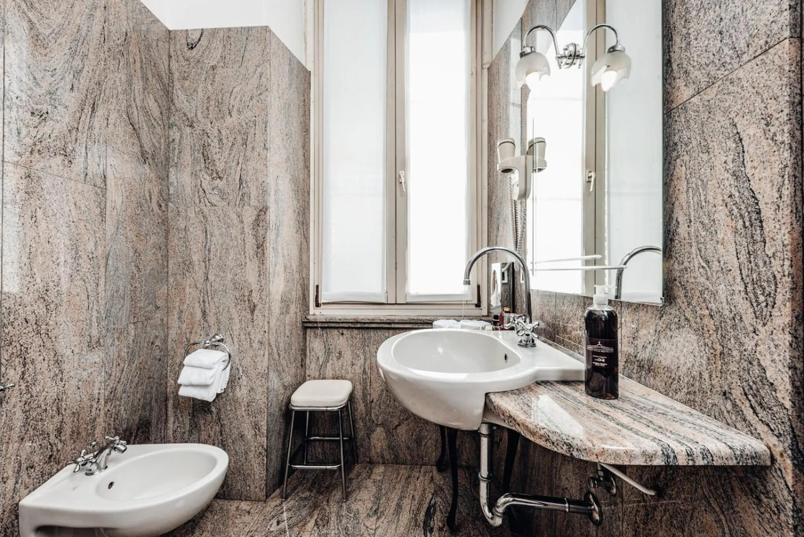 Bathroom in Hotel Villa Madruzzo