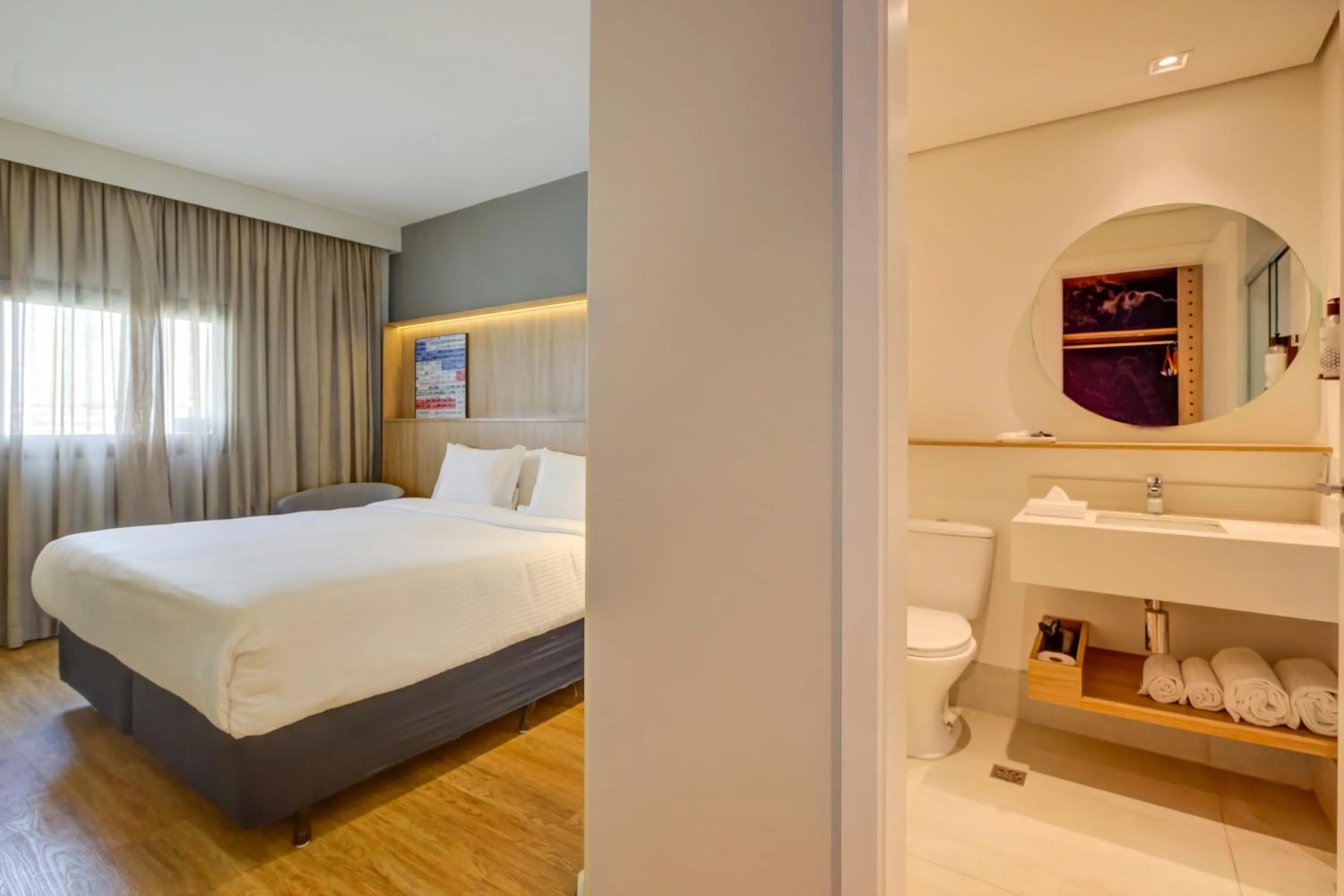 Bed in Hampton by Hilton Guarulhos Airport
