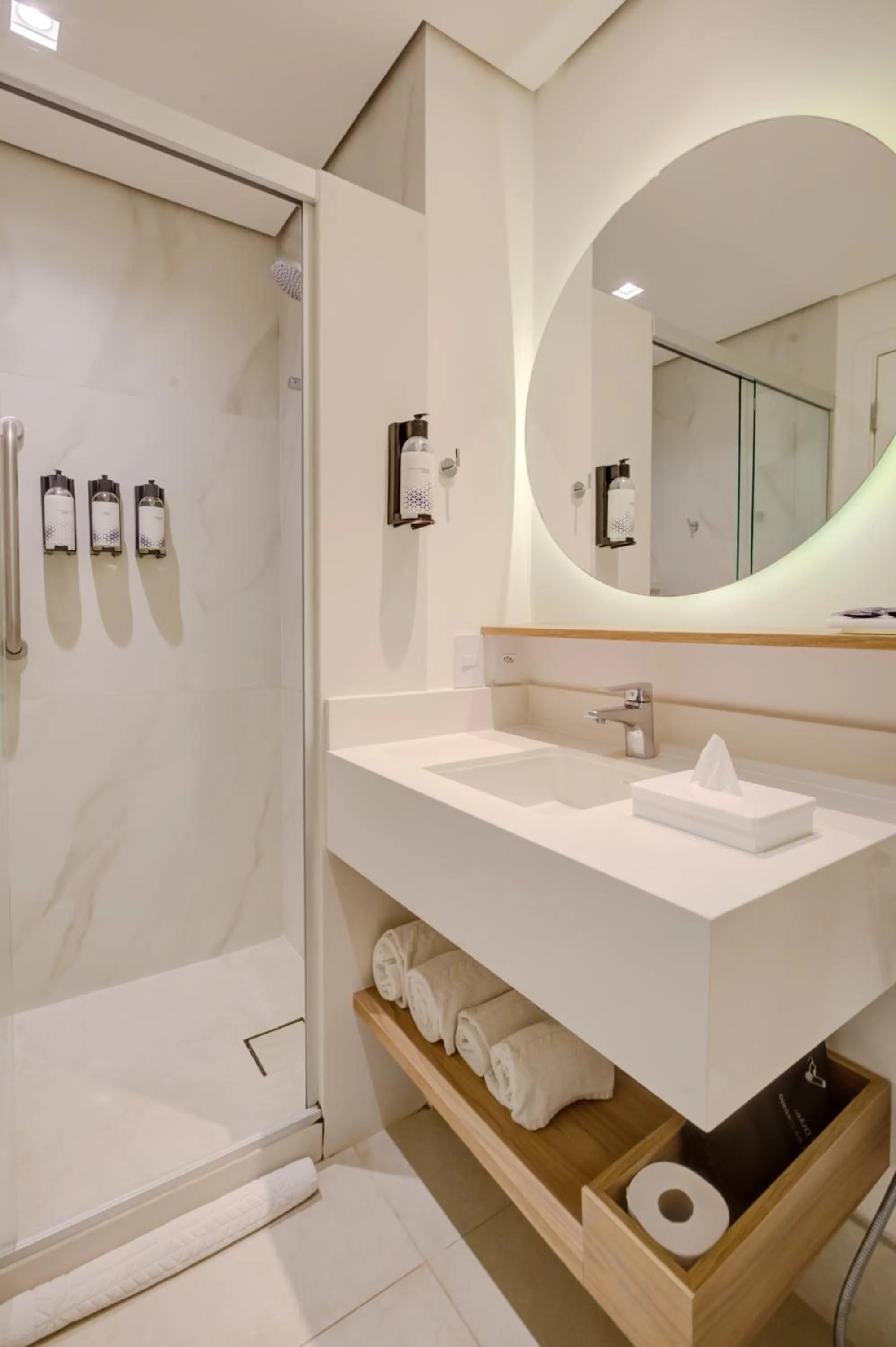 Bathroom in Hampton by Hilton Guarulhos Airport