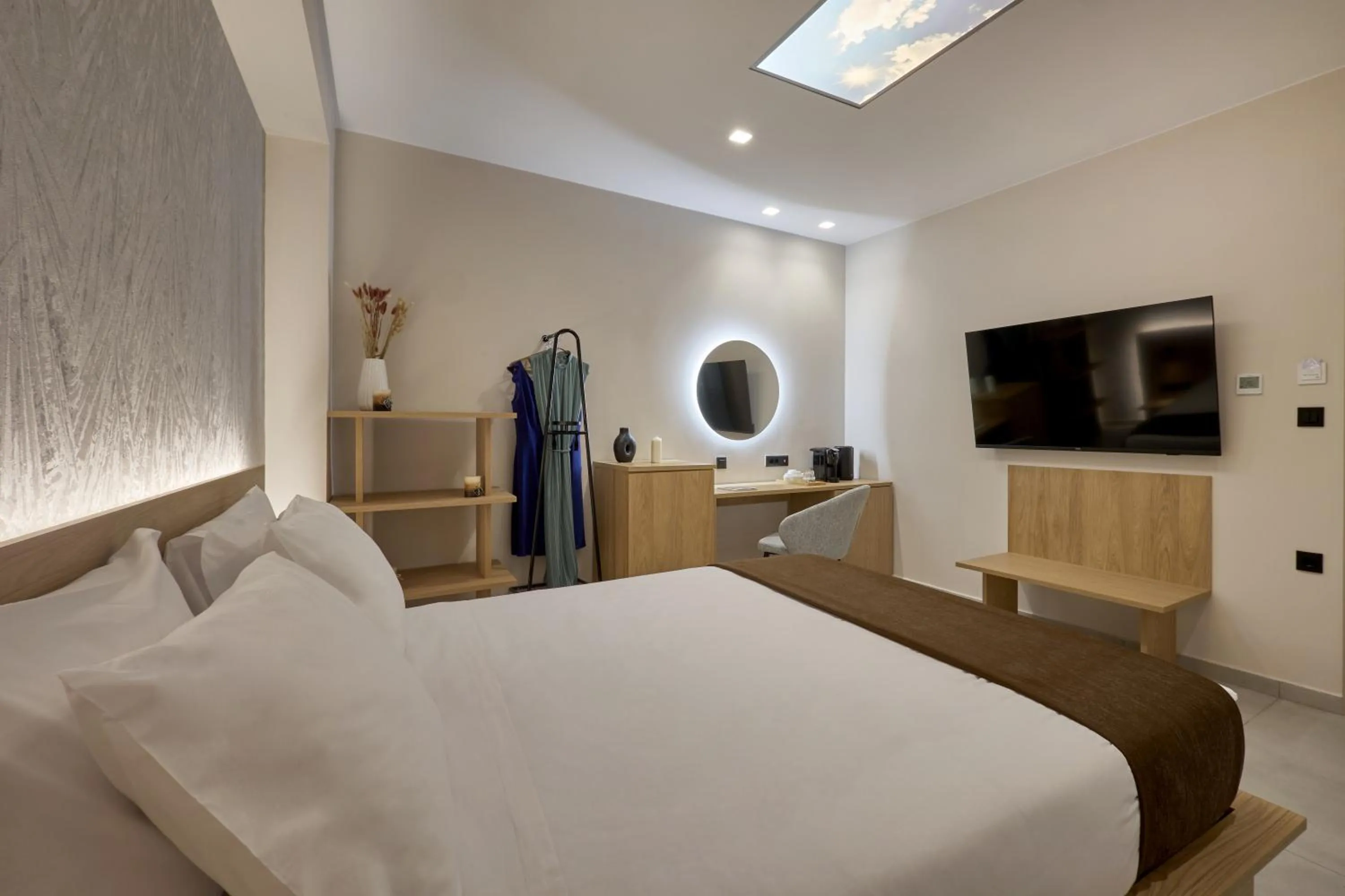 Bedroom, Bed in Athens City Suites